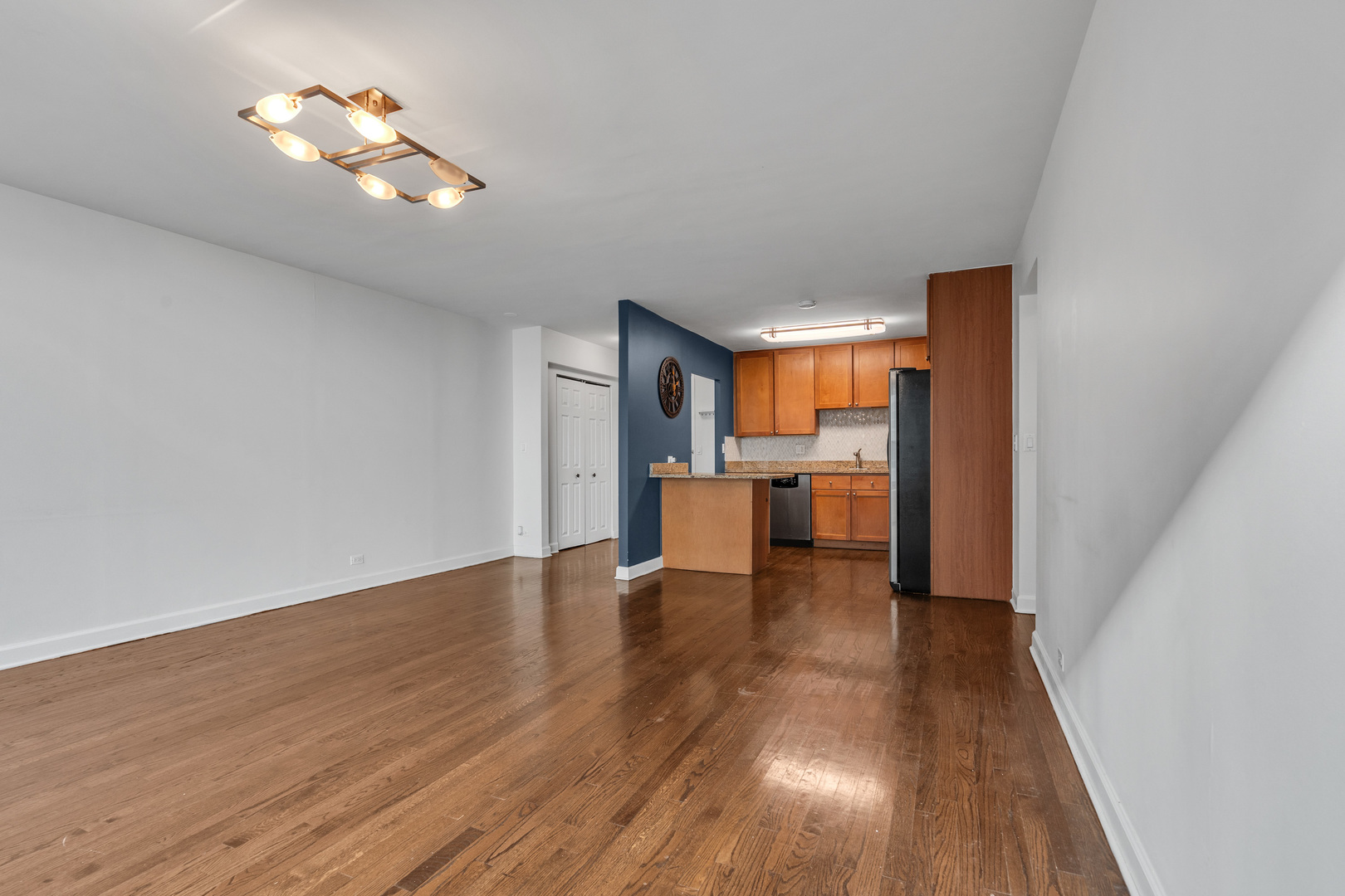 3600 N Lake Shore Drive Unit: 2101