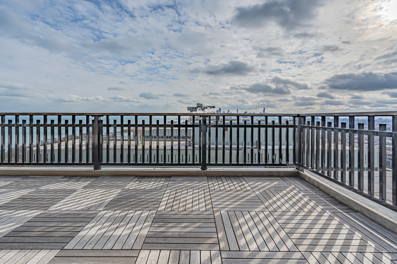 3600 N Lake Shore Drive Unit: 2101