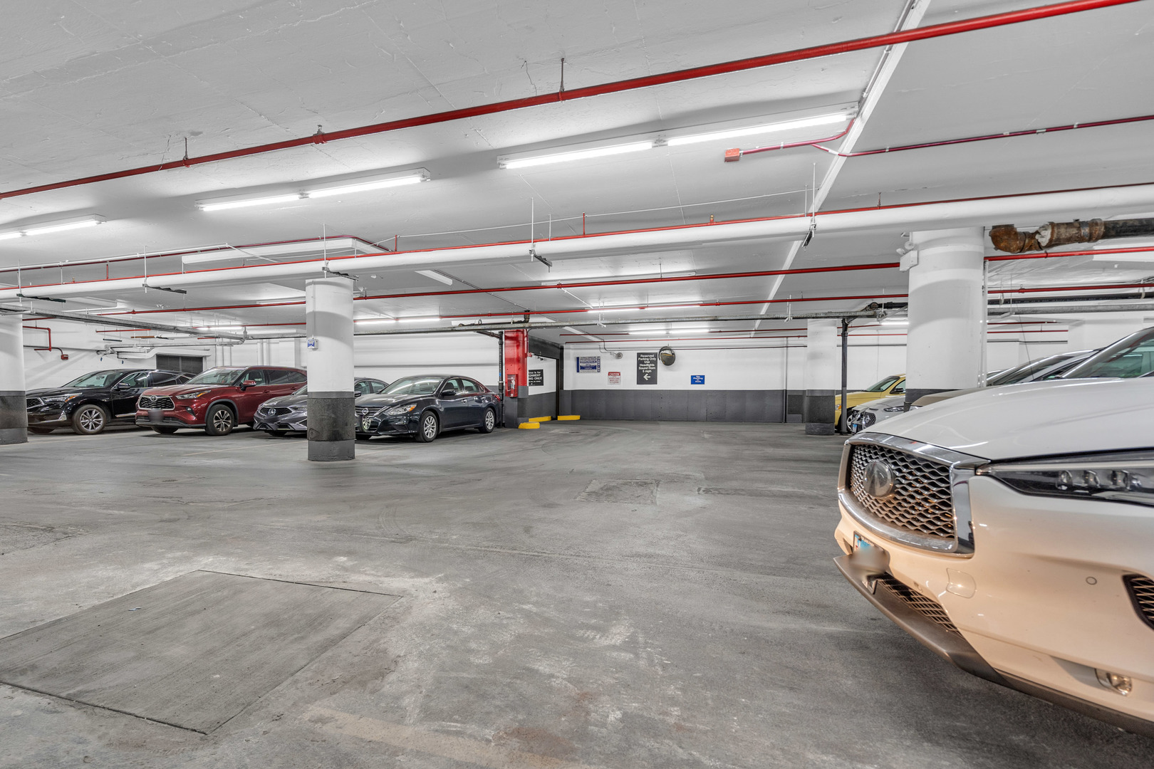 3600 N Lake Shore Drive Unit: 2101
