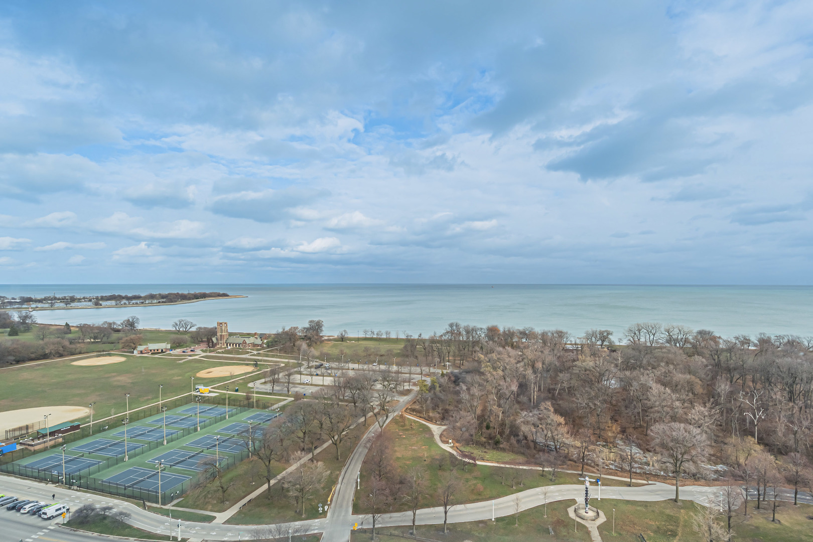 3600 N Lake Shore Drive Unit: 2101