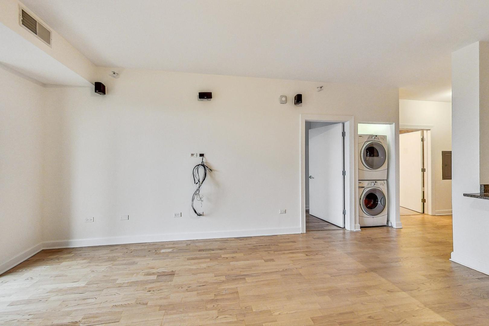 451 W HURON Street Unit: 603