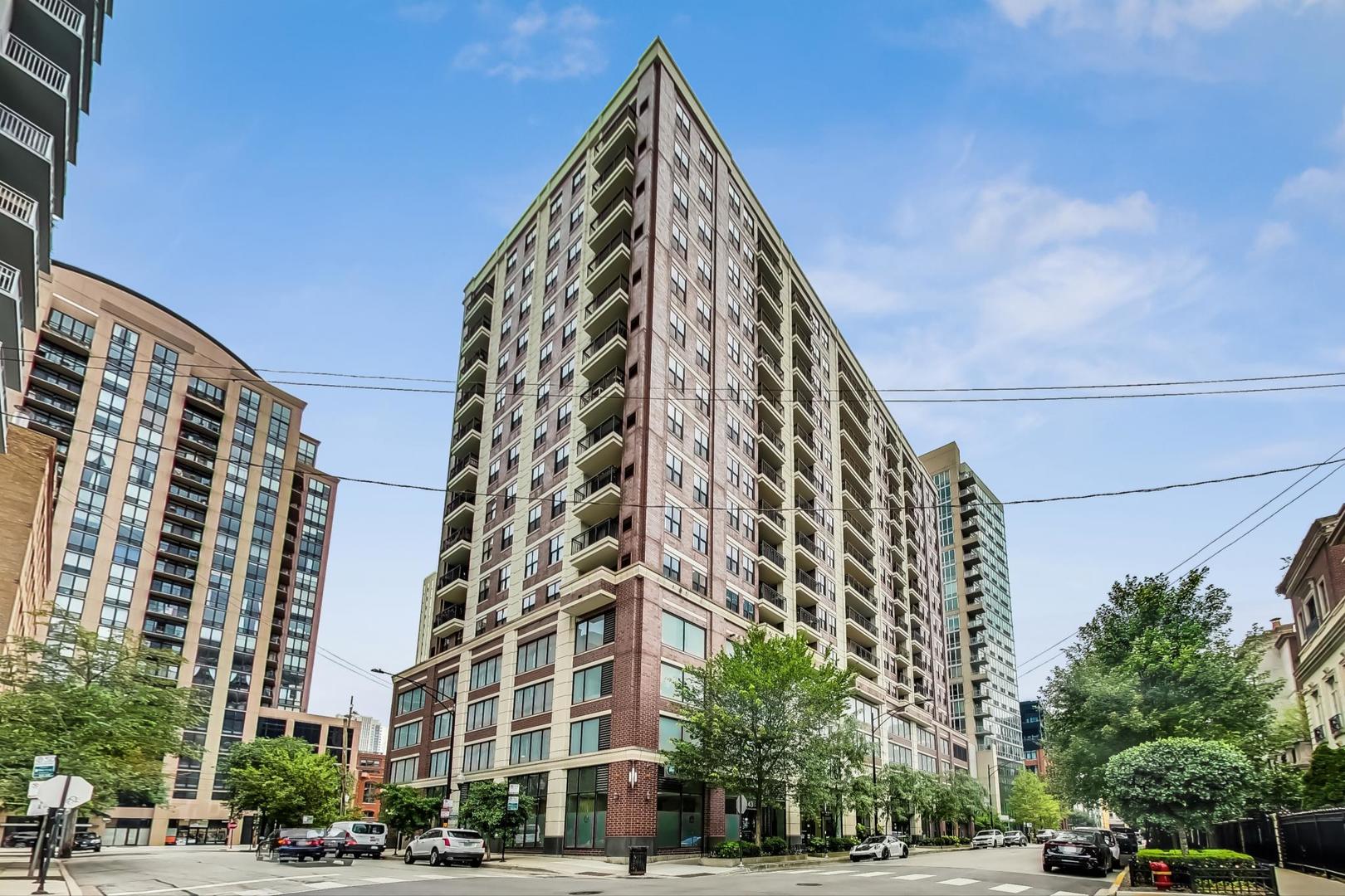 451 W HURON Street Unit: 603