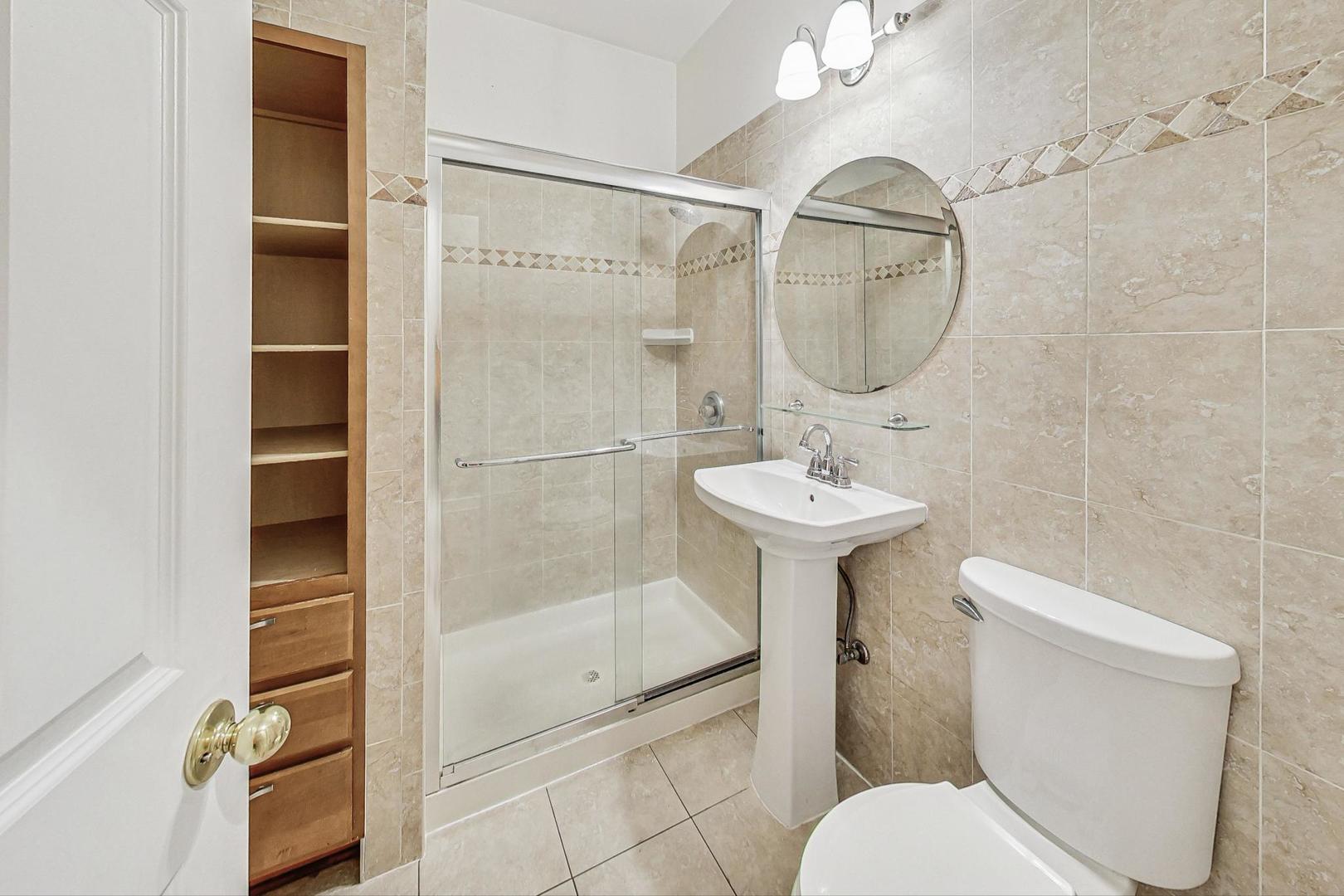 2215 W Addison Street Unit: 1