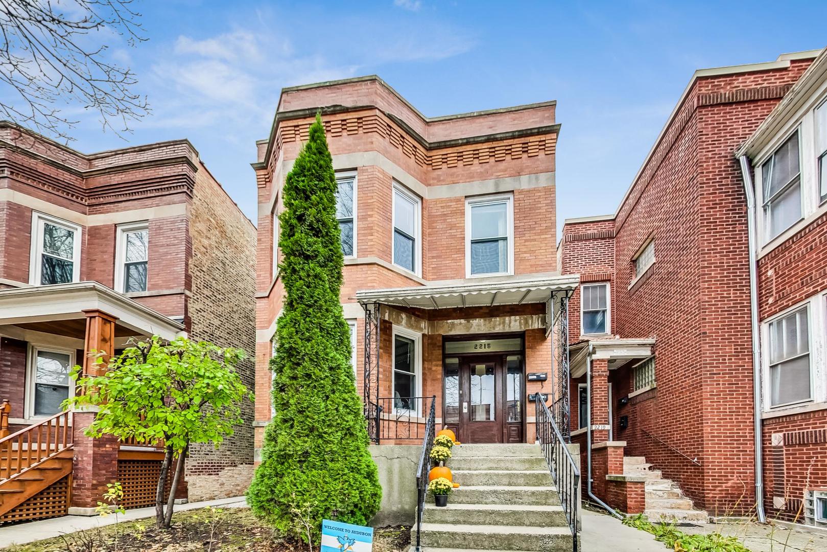 2215 W Addison Street Unit: 1