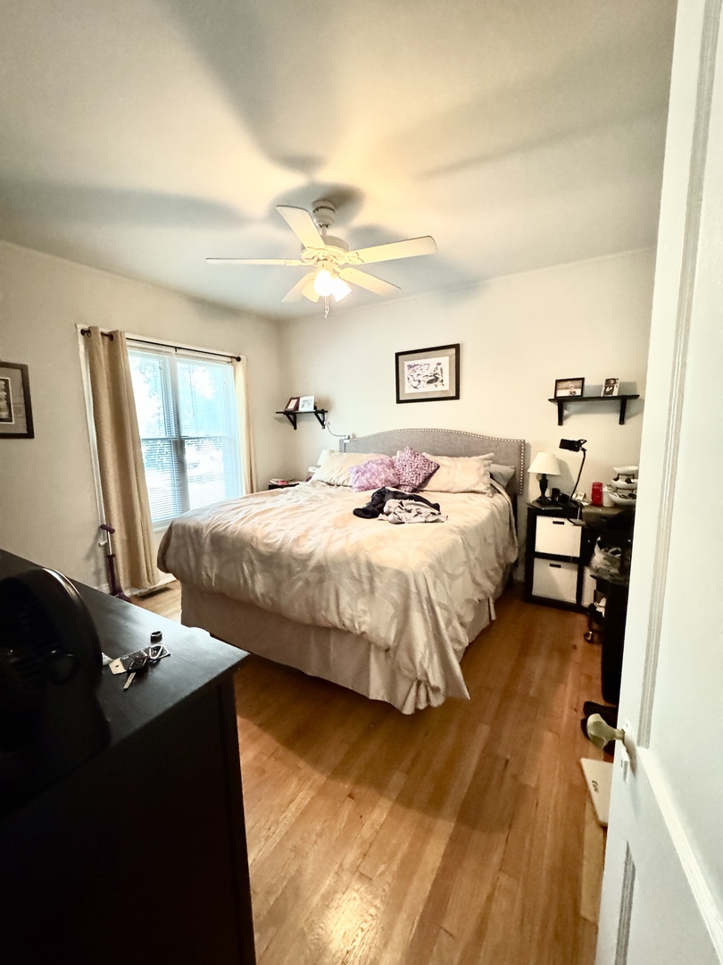 1947 W Sunnyside Avenue Unit: 1