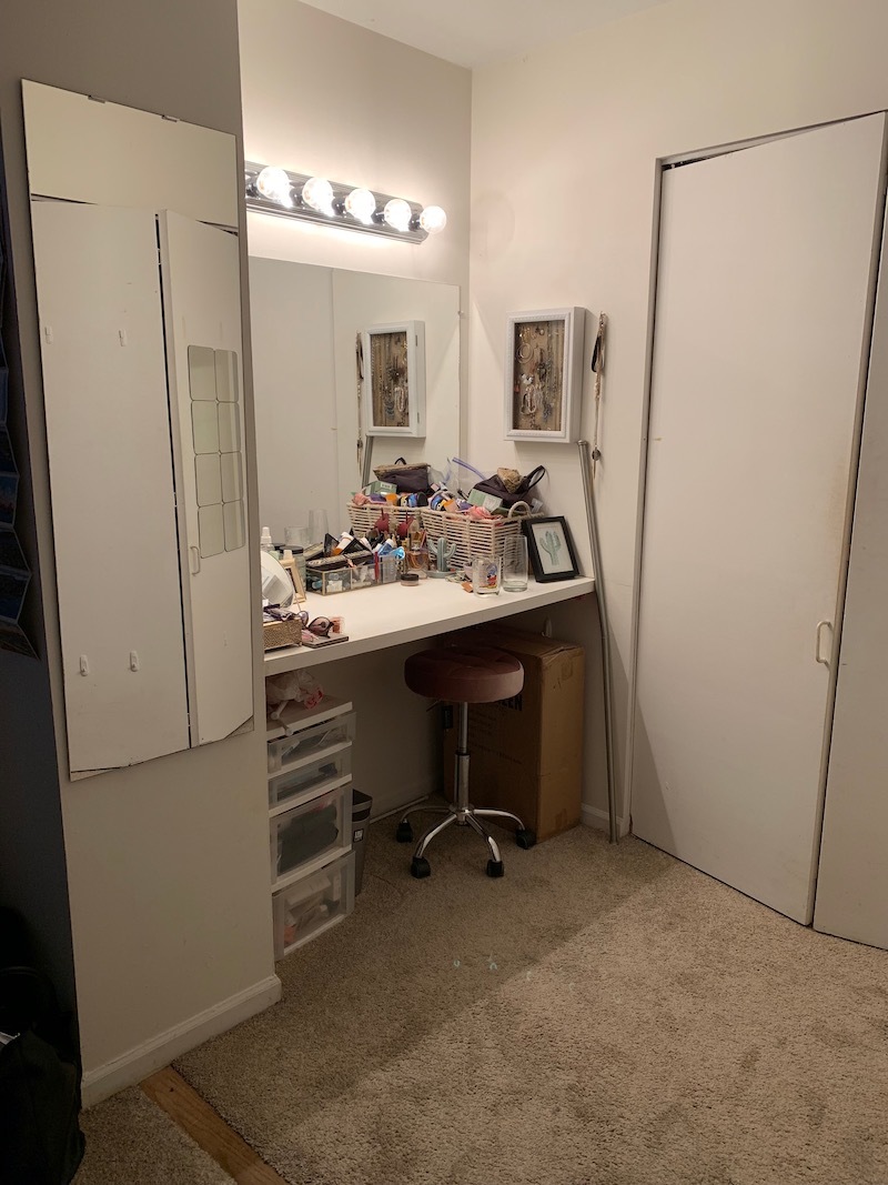 711 W Briar Place Unit: 1