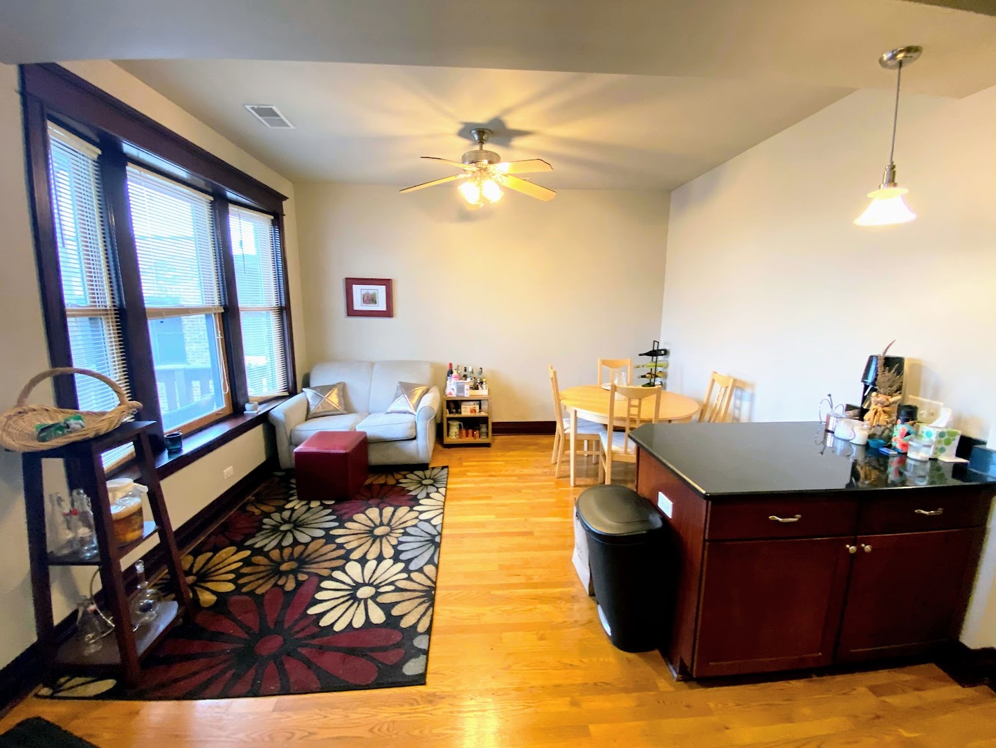 2113 W North Avenue Unit: 3
