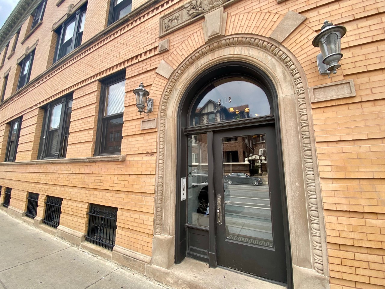 2113 W North Avenue Unit: 3