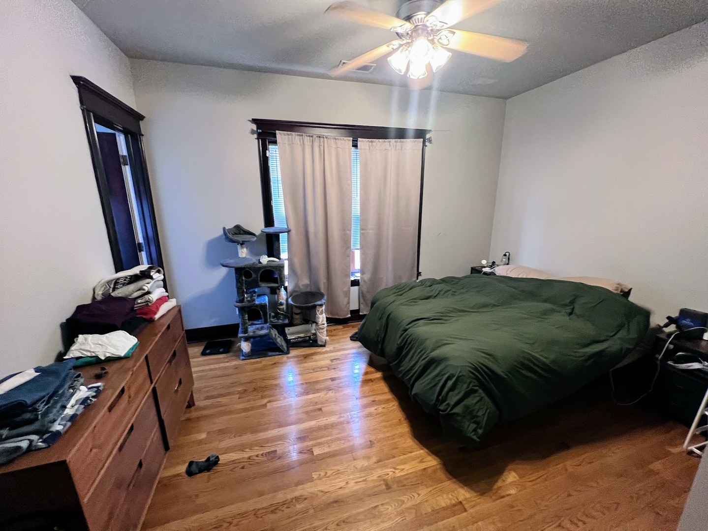 2113 W North Avenue Unit: 3