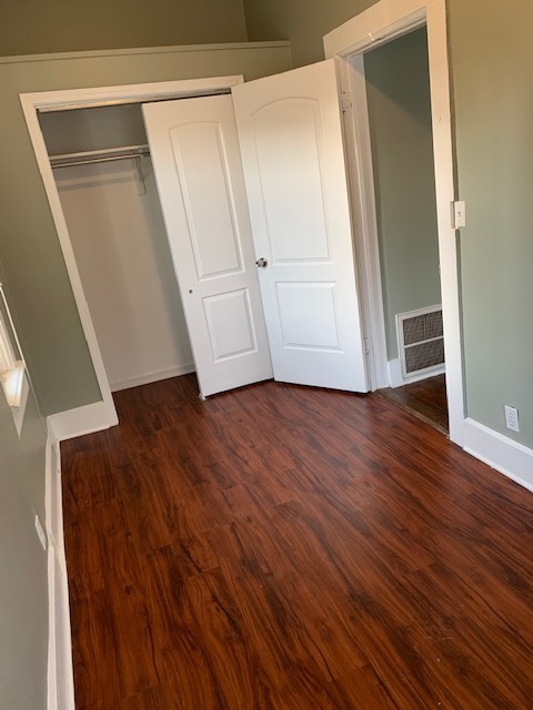 2245 W Shakespeare Avenue Unit: 2R