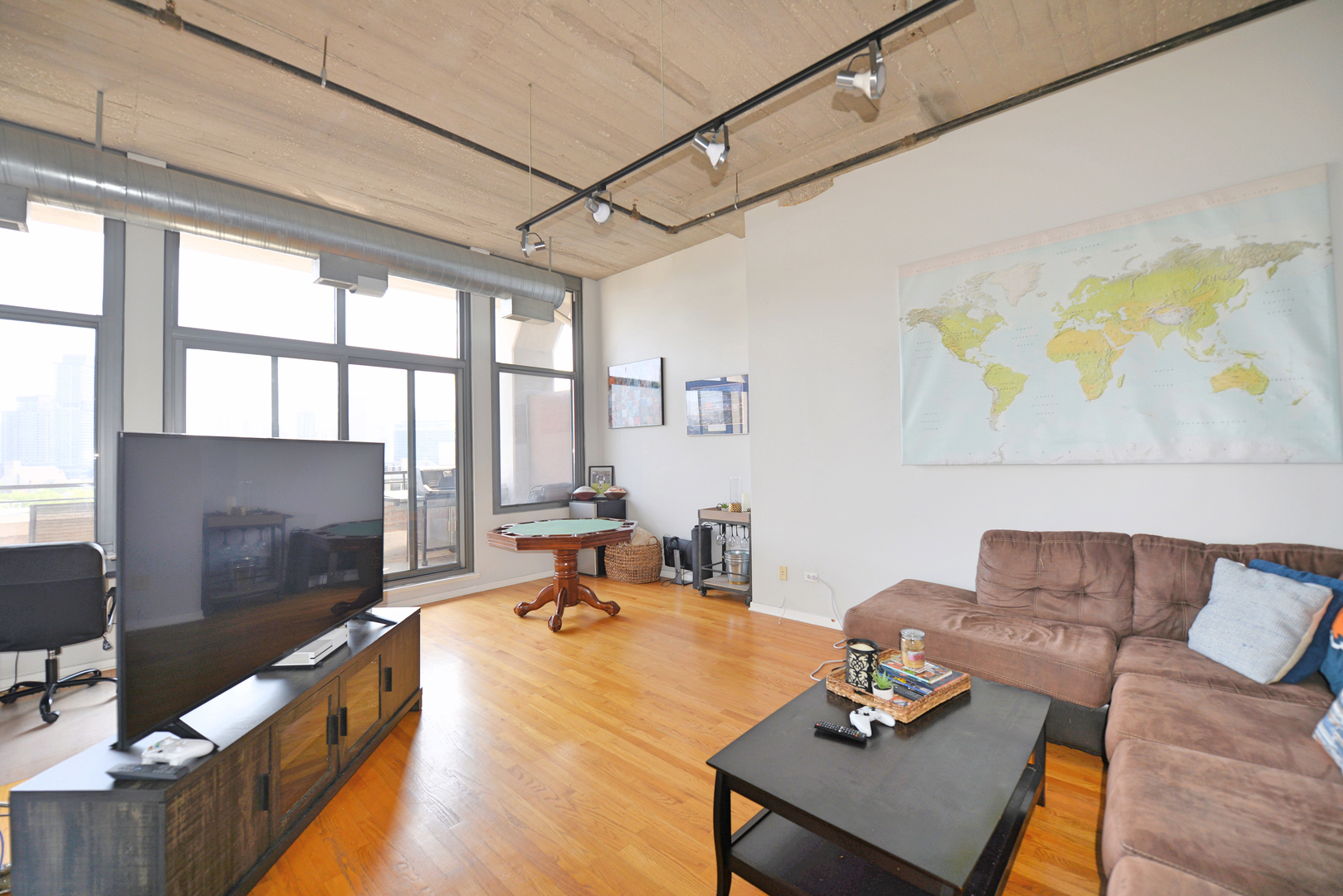 900 N Kingsbury Street Unit: 778