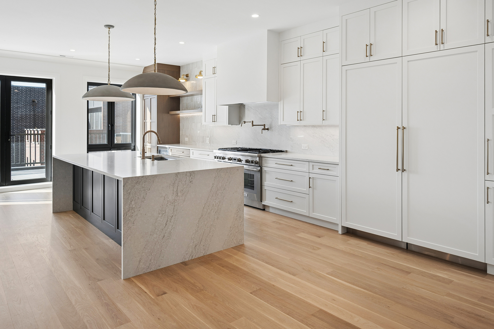 1317 W Wrightwood Avenue Unit: 3