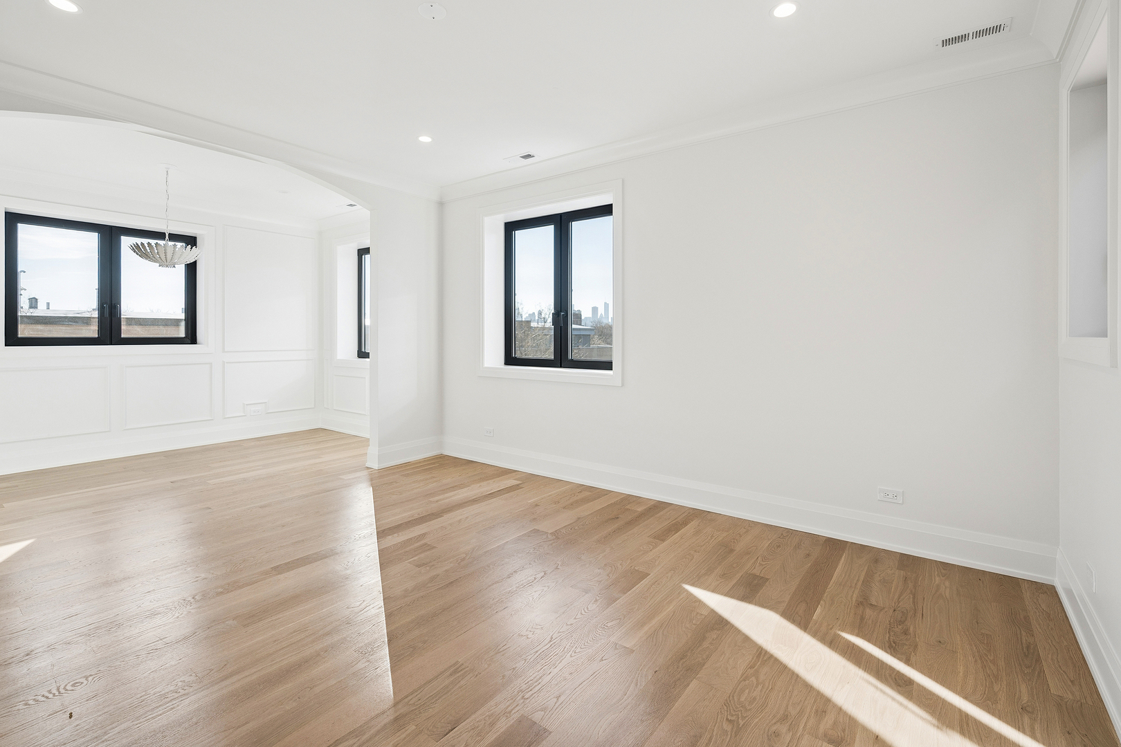 1317 W Wrightwood Avenue Unit: 3