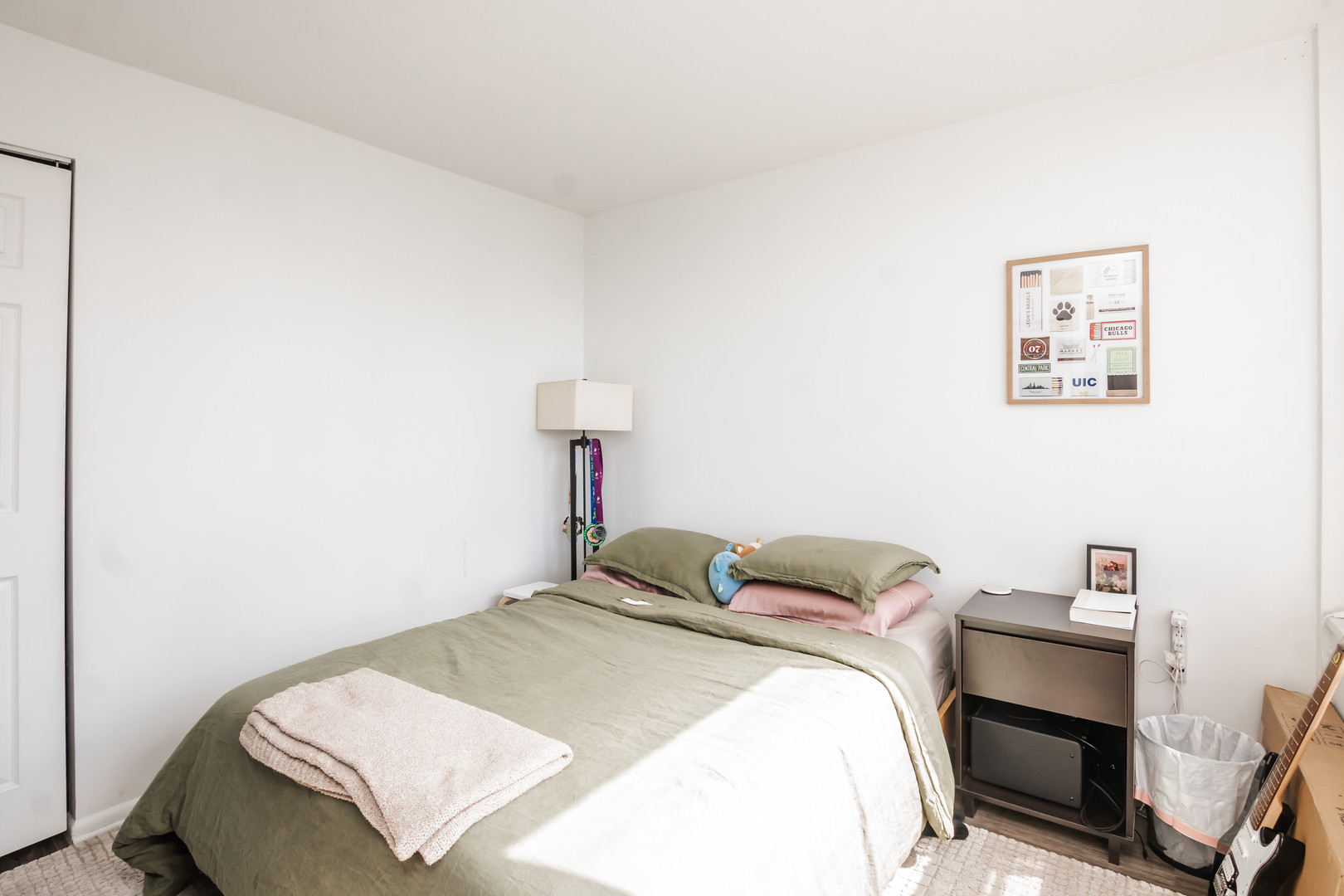1360 N Sandburg Terrace Unit: 1409C