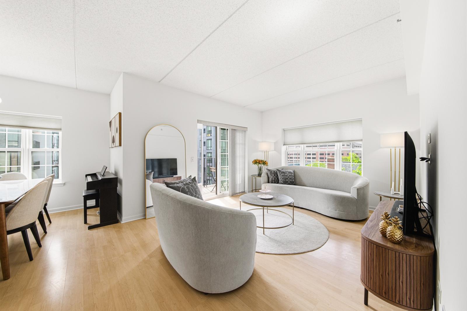 200 N Addison Avenue Unit: 501