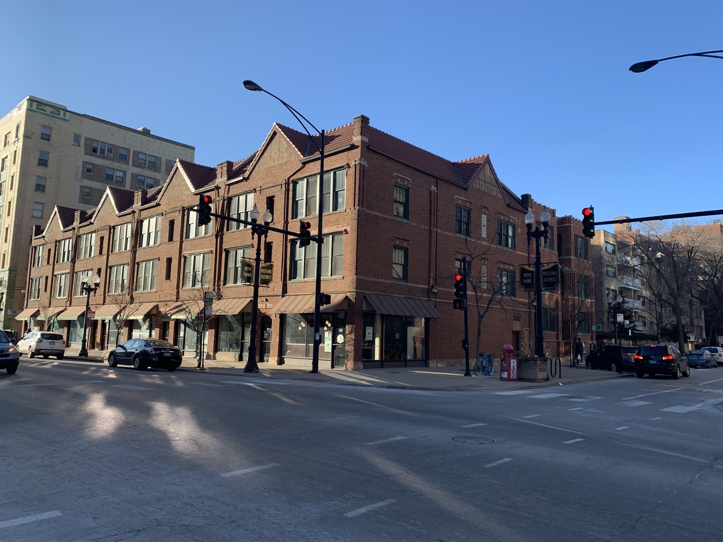 5606 N Kenmore Avenue Unit: 3