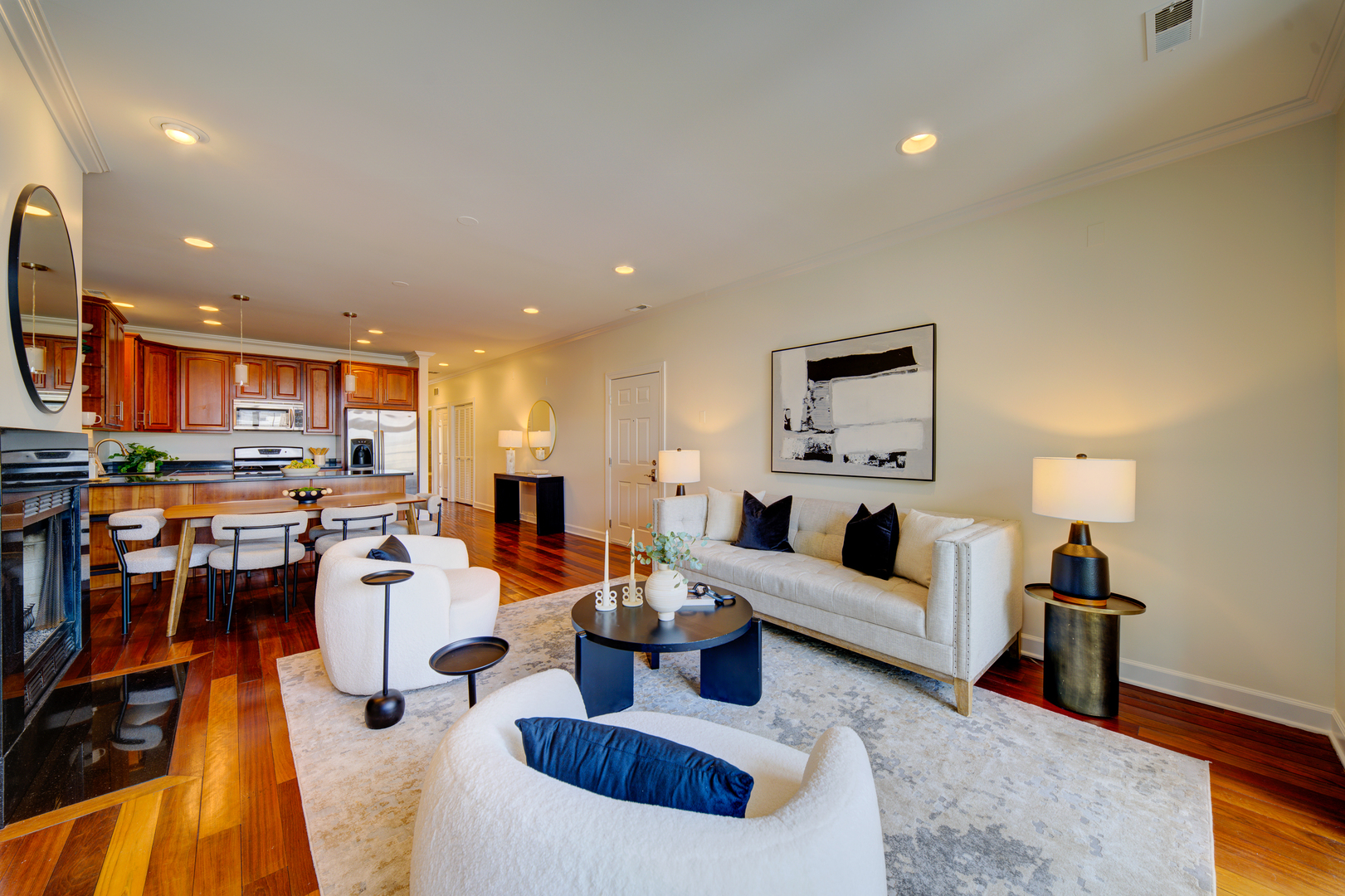 1347 N Ashland Avenue Unit: 1N