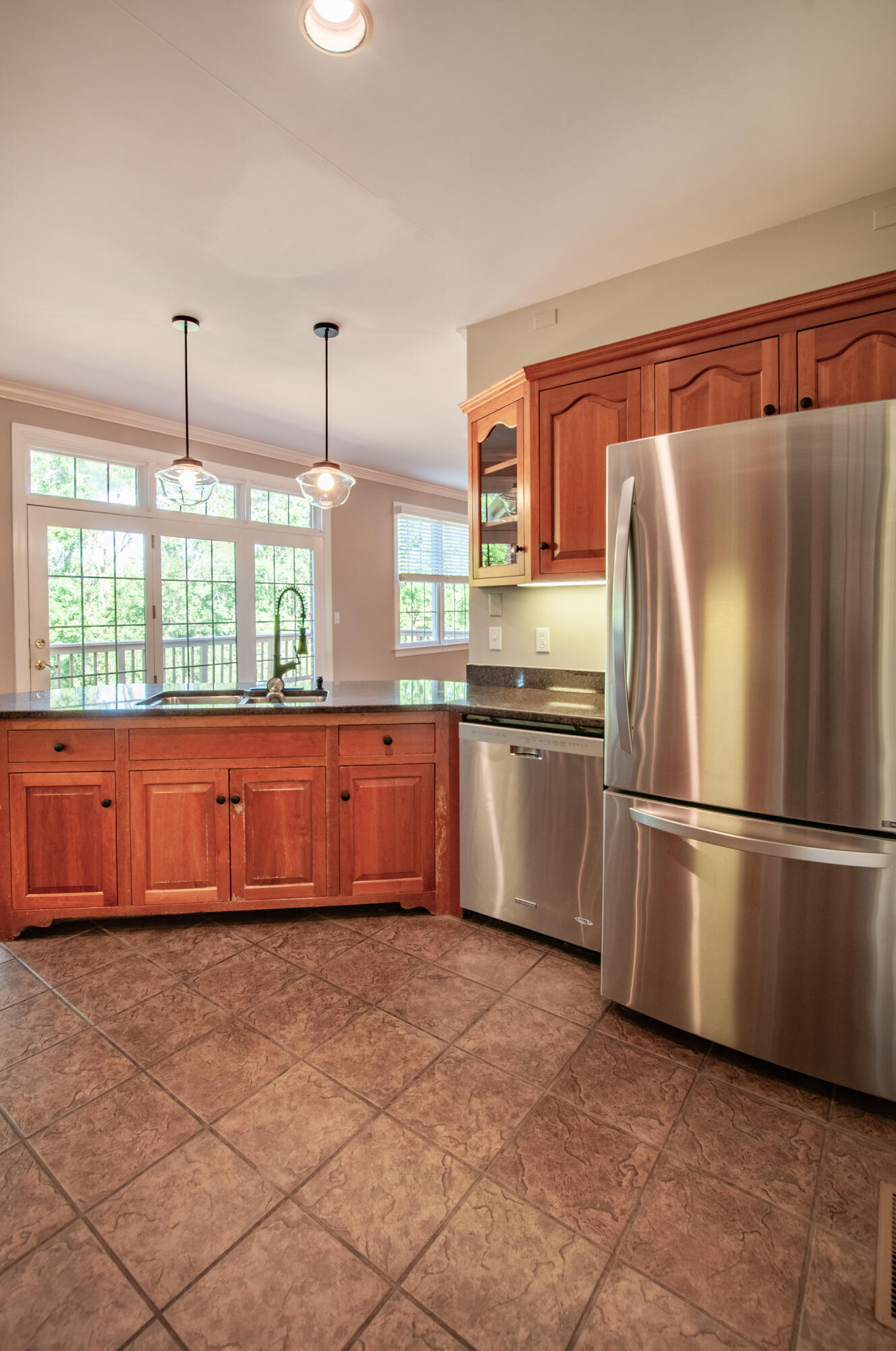 15 High Meadow Dr