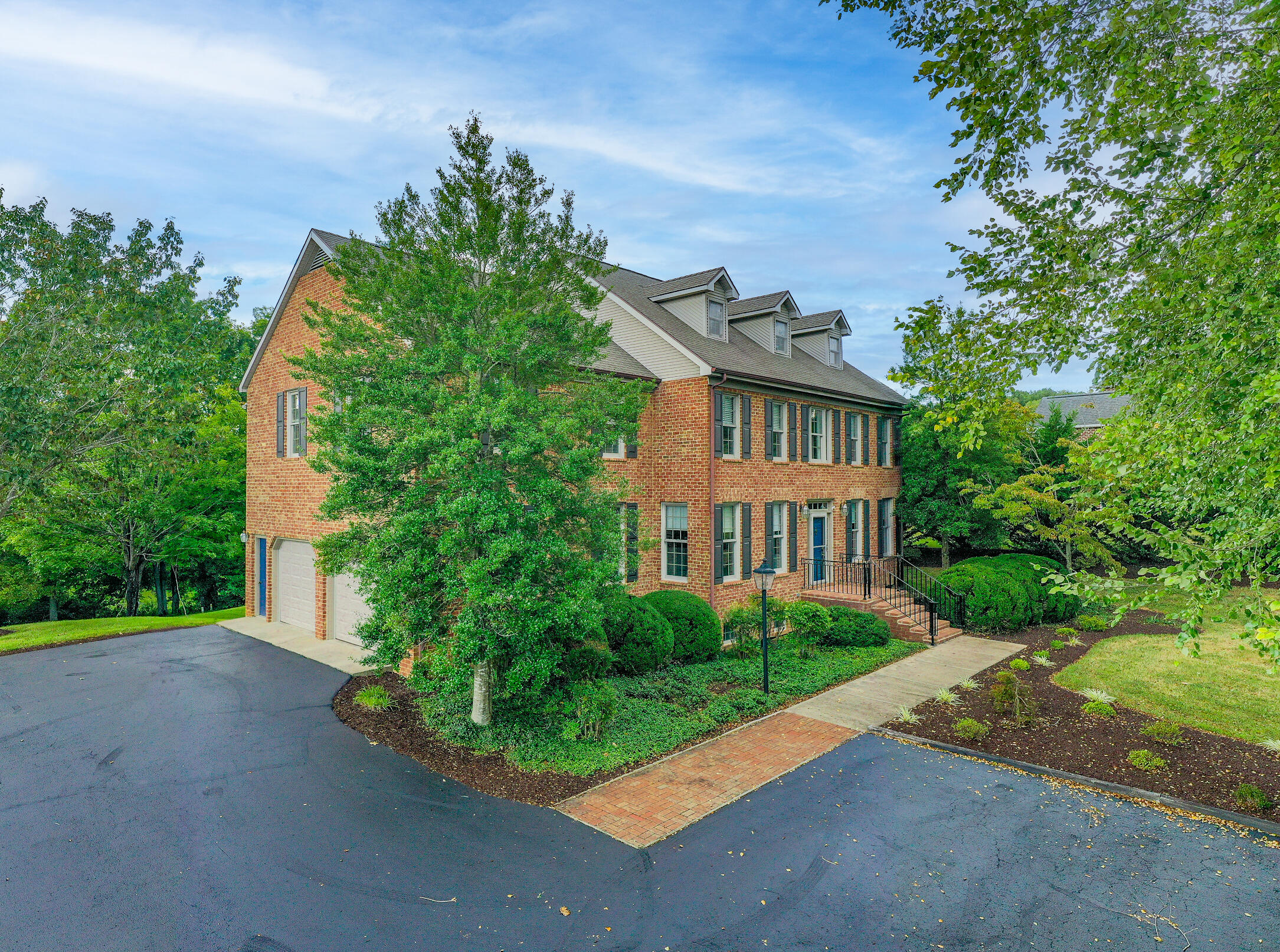 15 High Meadow Dr