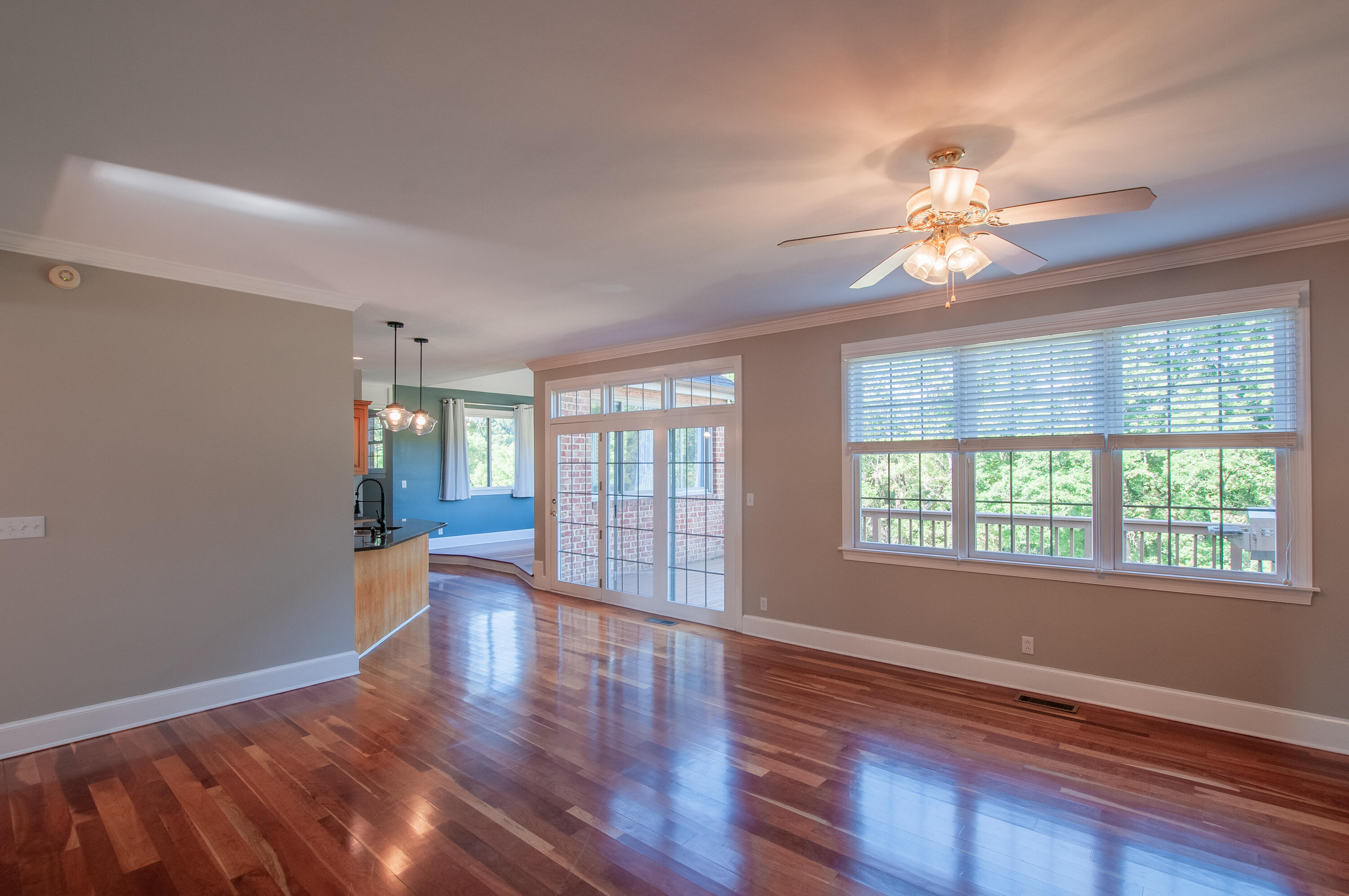 15 High Meadow Dr