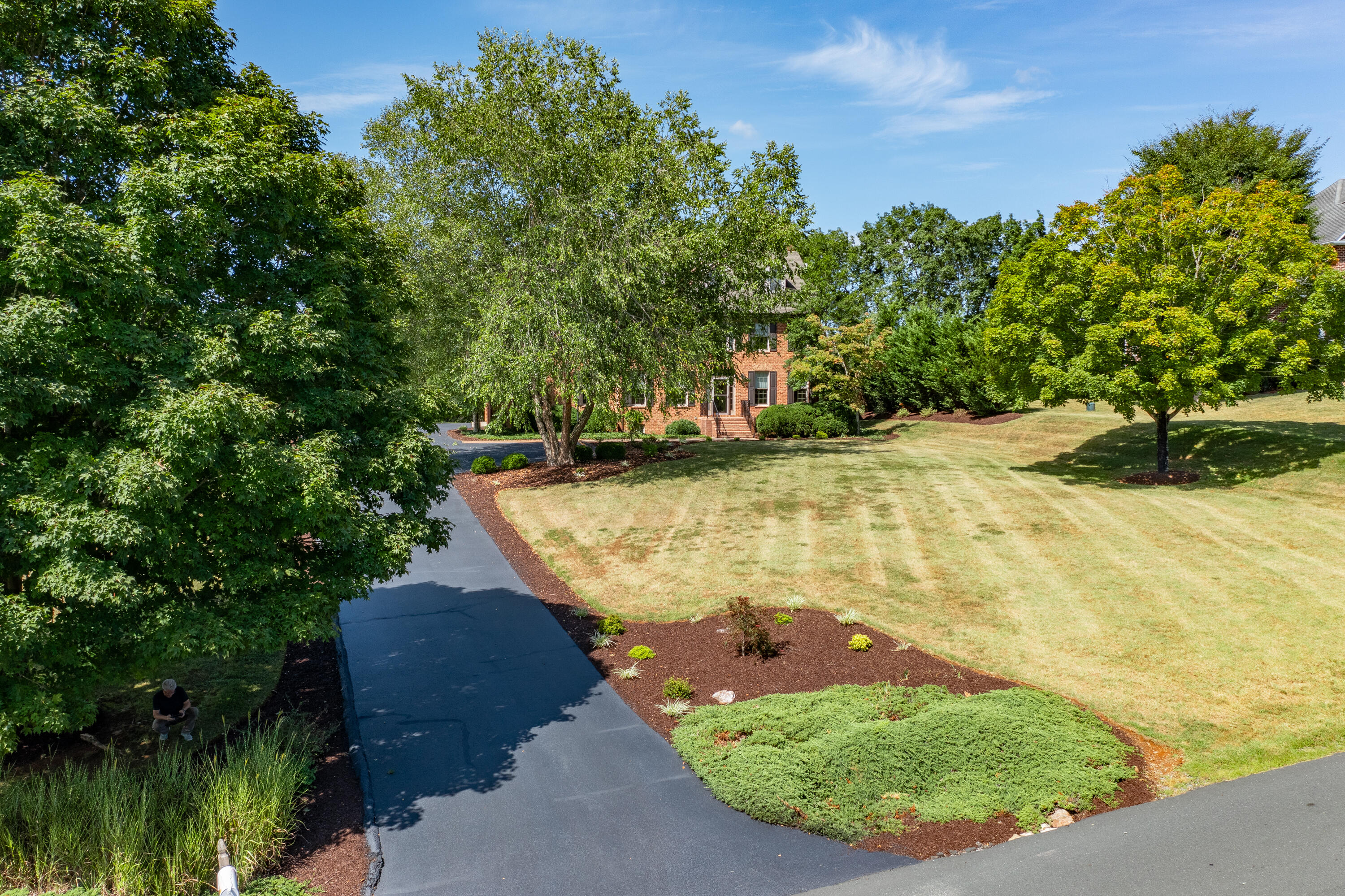 15 High Meadow Dr
