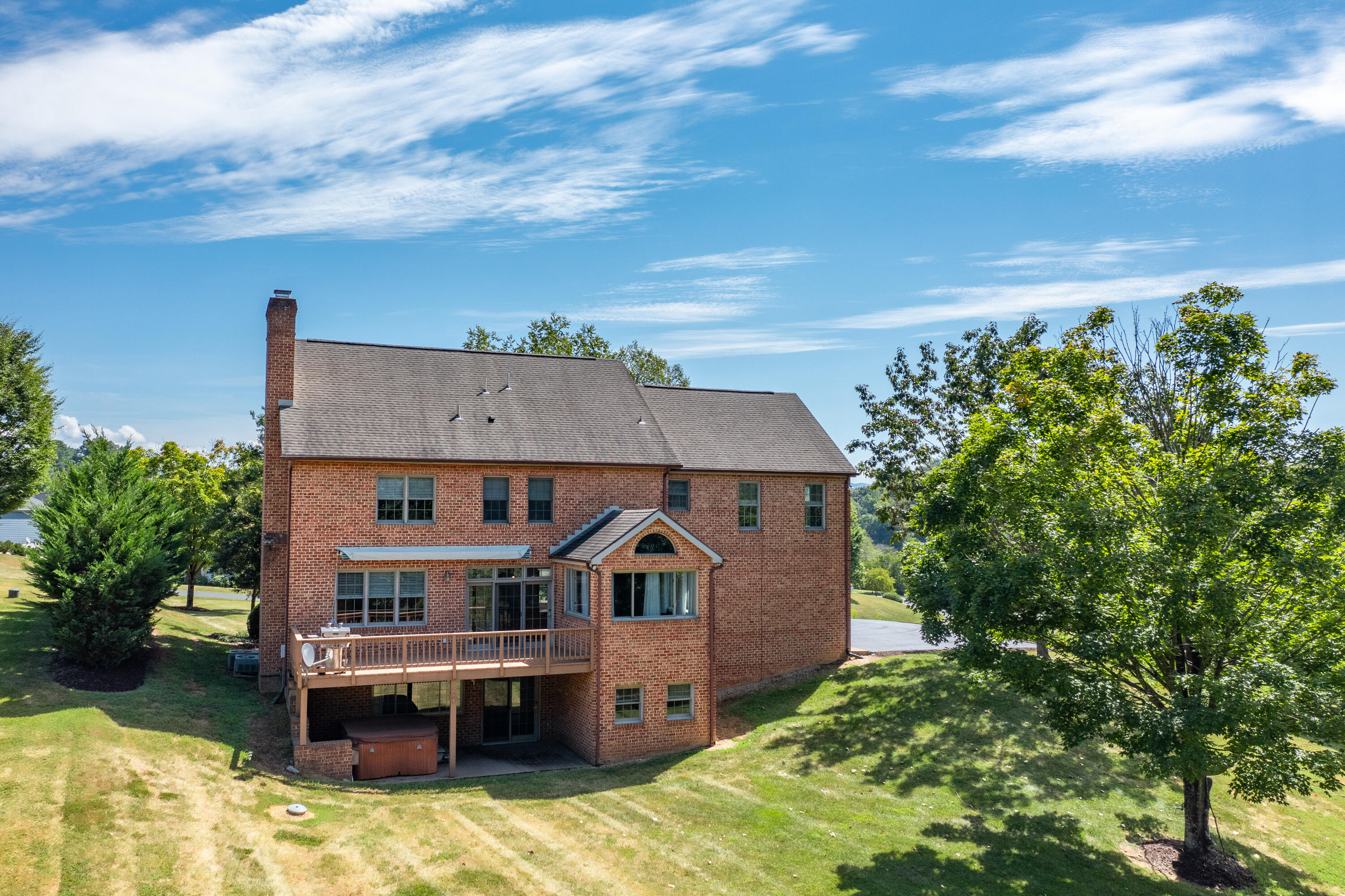 15 High Meadow Dr