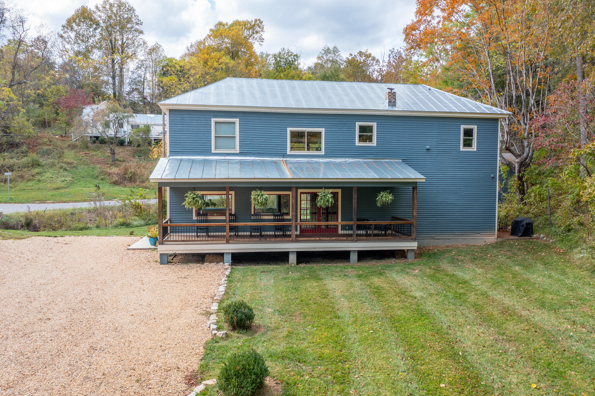 1464 Blue Grass Trl