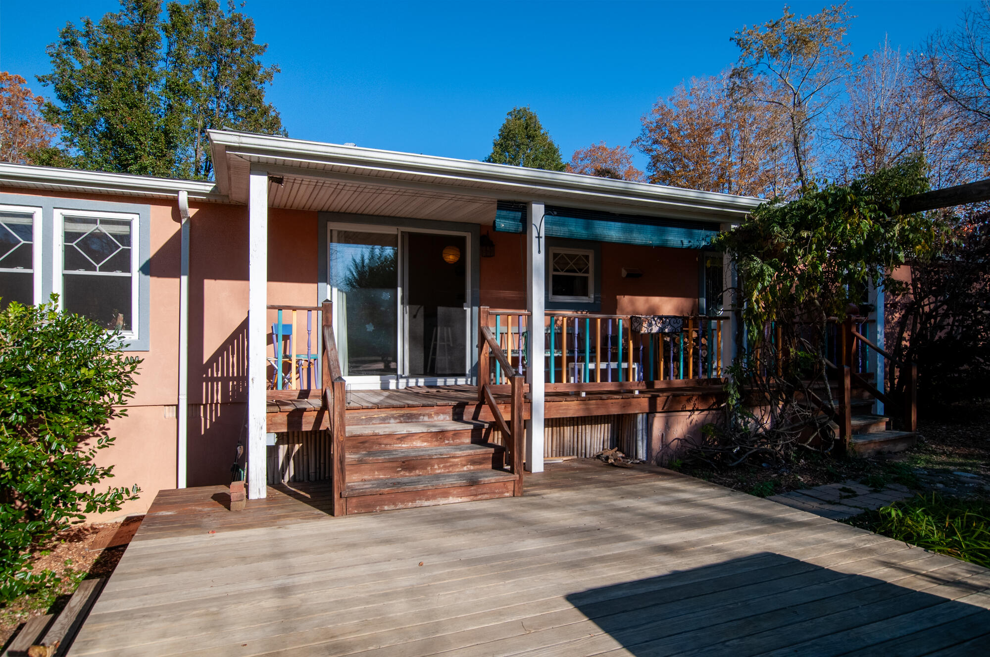 68 Woodrow Ln