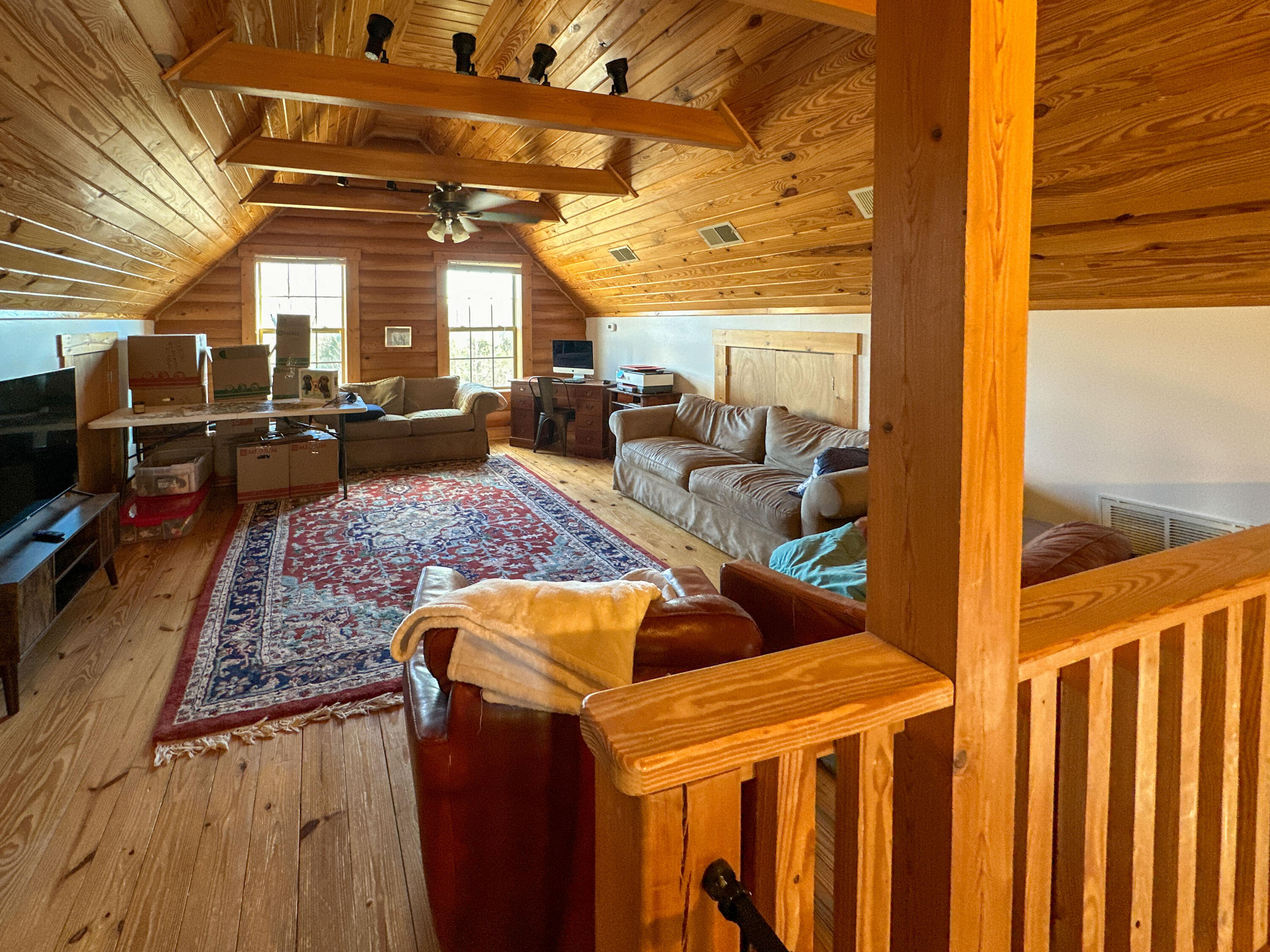 262 McCurdy Ln