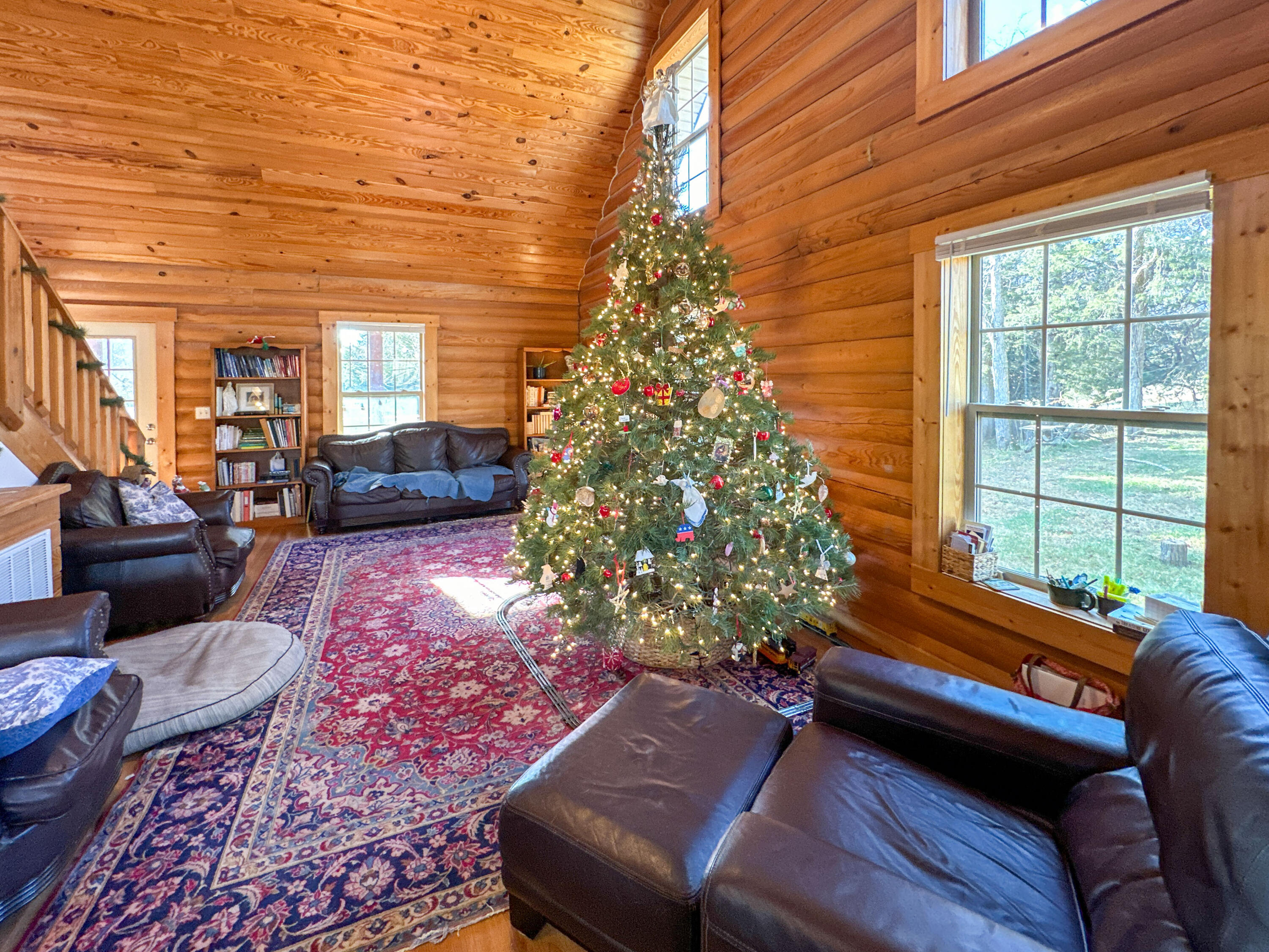262 McCurdy Ln