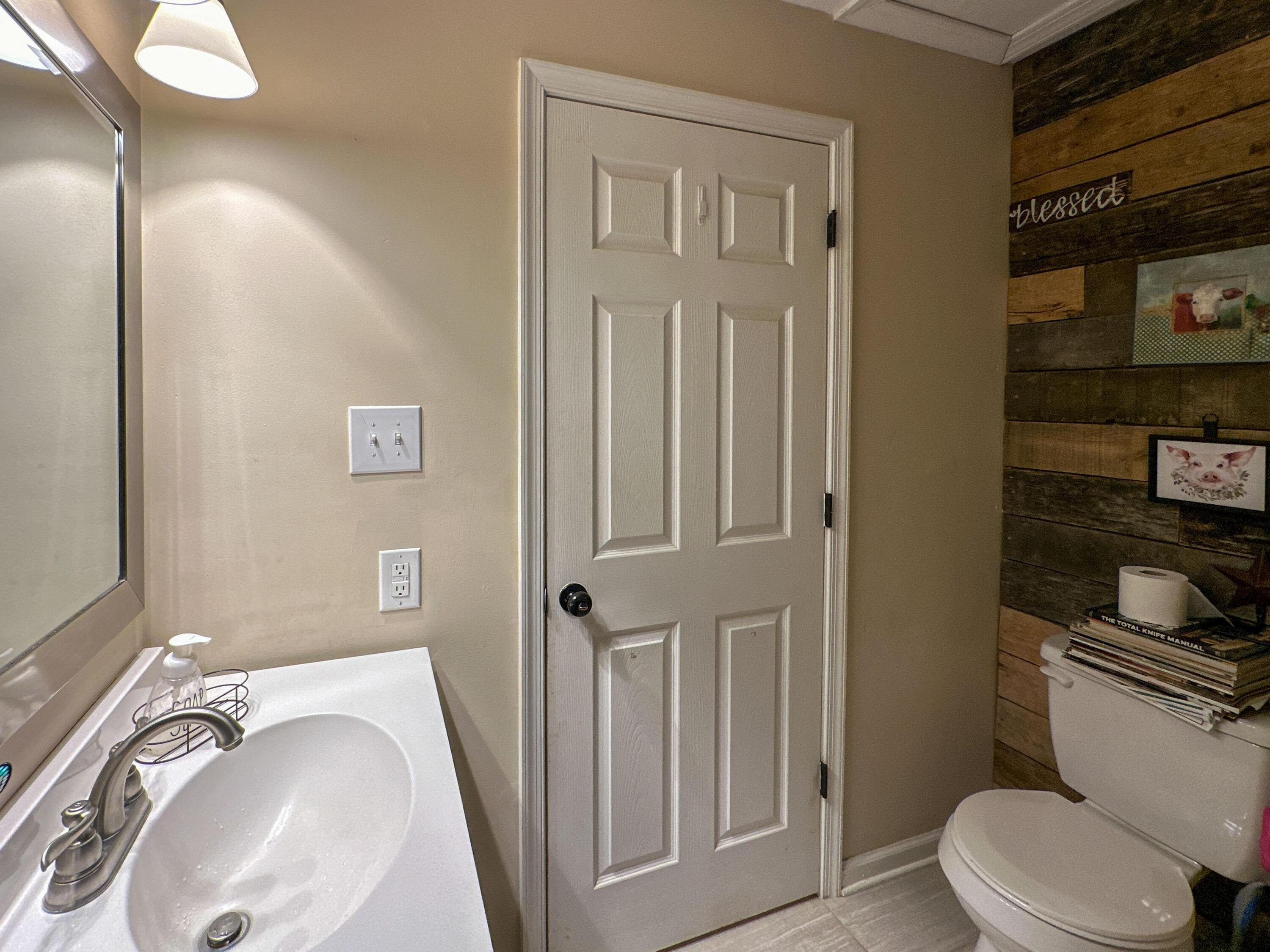 795 Farmhouse Rd
