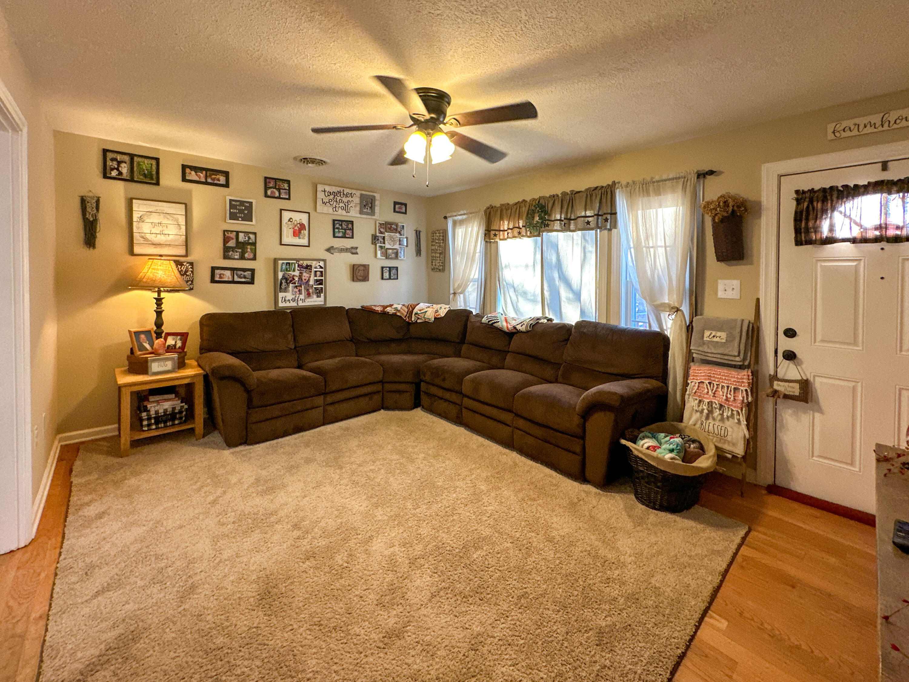 795 Farmhouse Rd