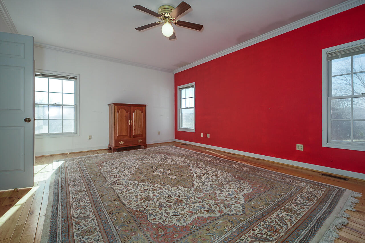 262 Tinkerville Rd