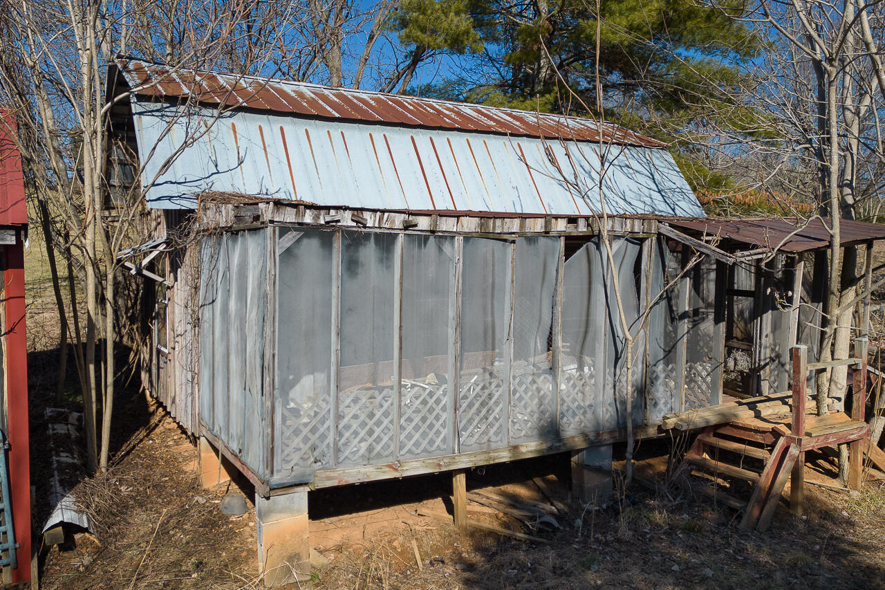 262 Tinkerville Rd