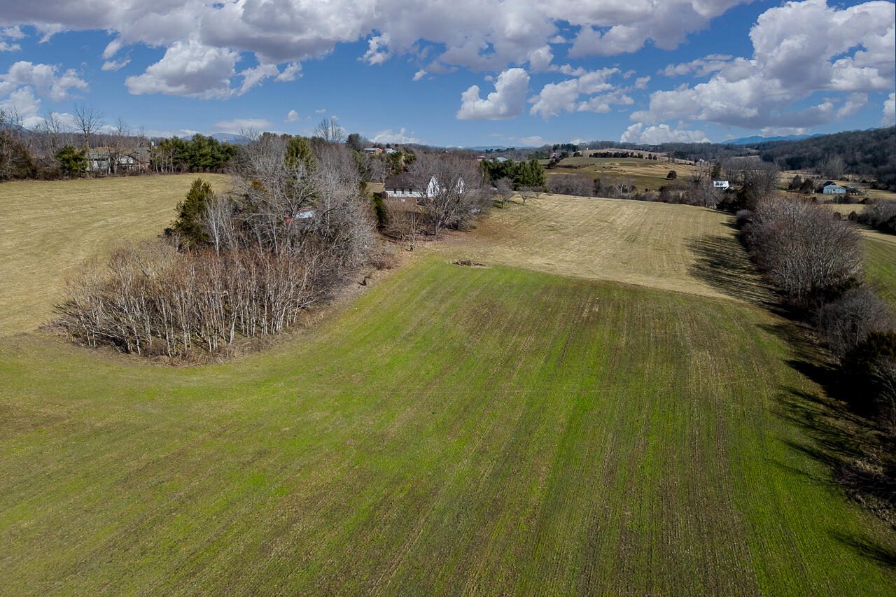 262 Tinkerville Rd