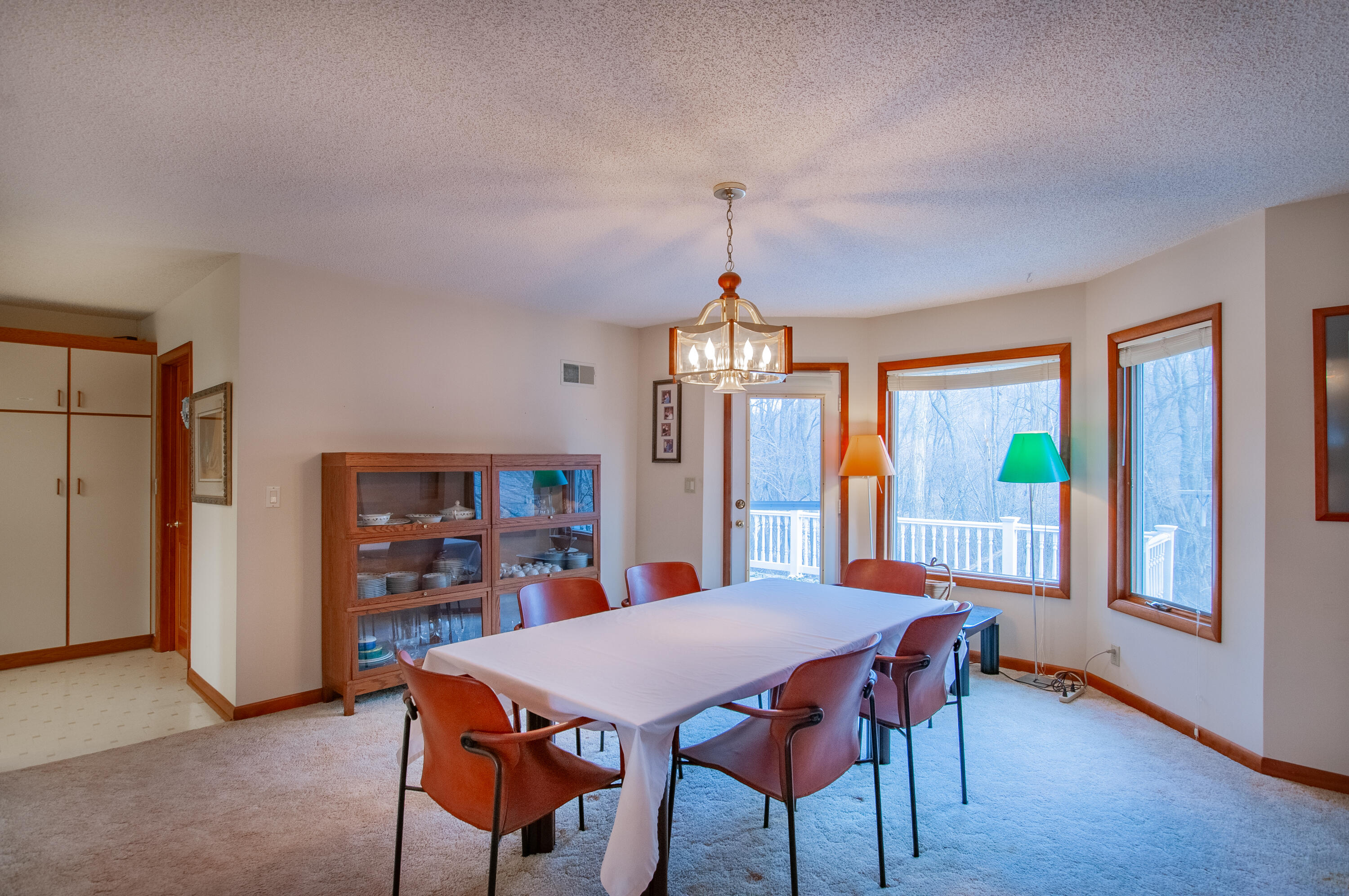 106 Merrick Ln