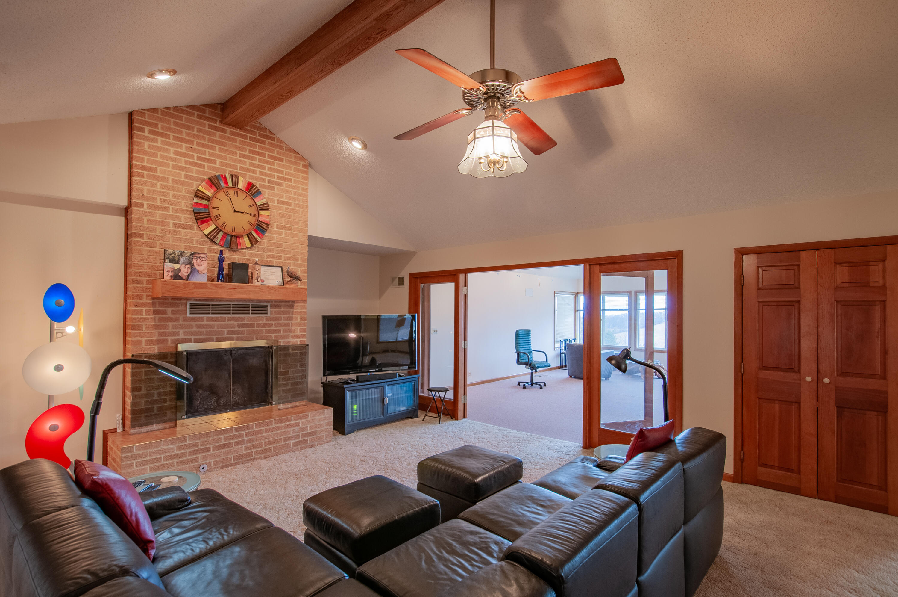 106 Merrick Ln