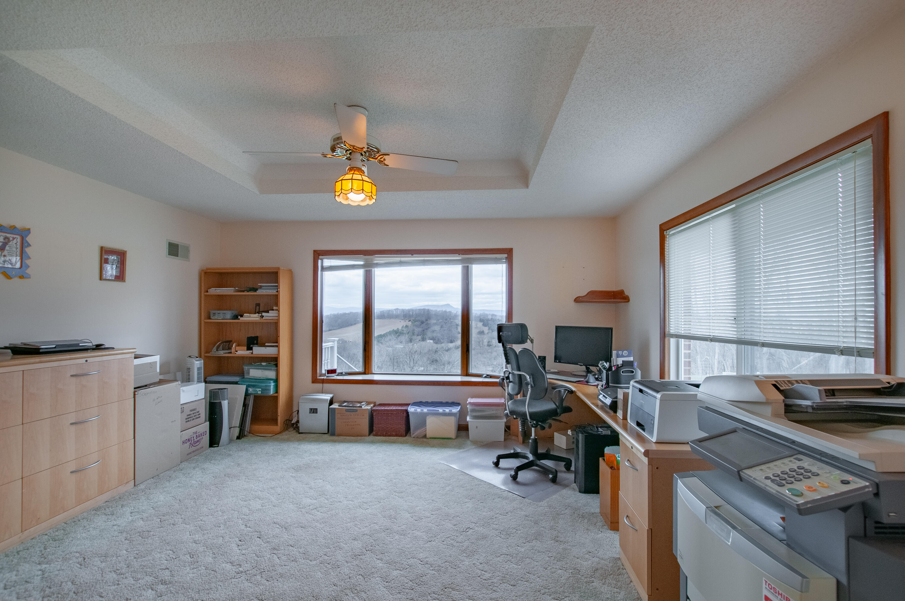 106 Merrick Ln