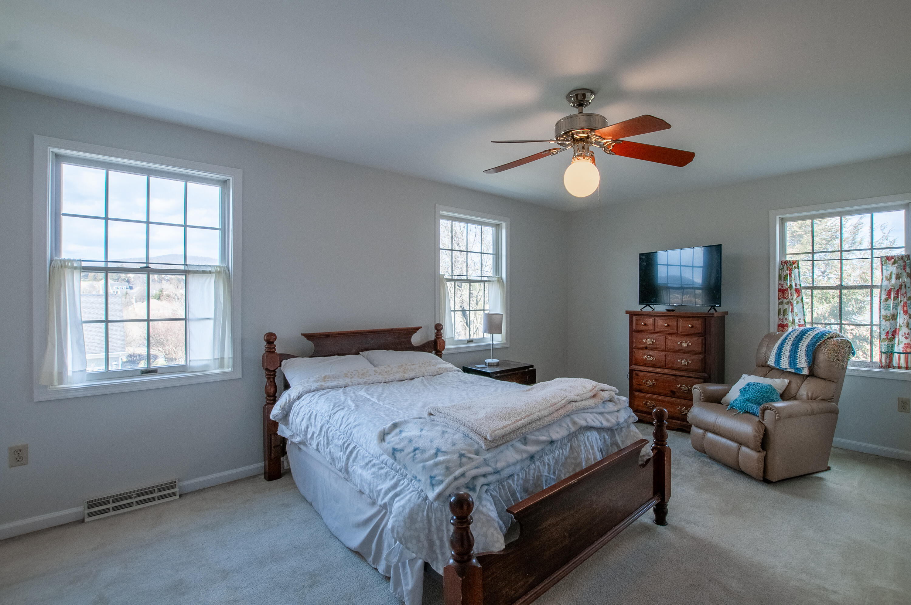 145 New Cameron Dr