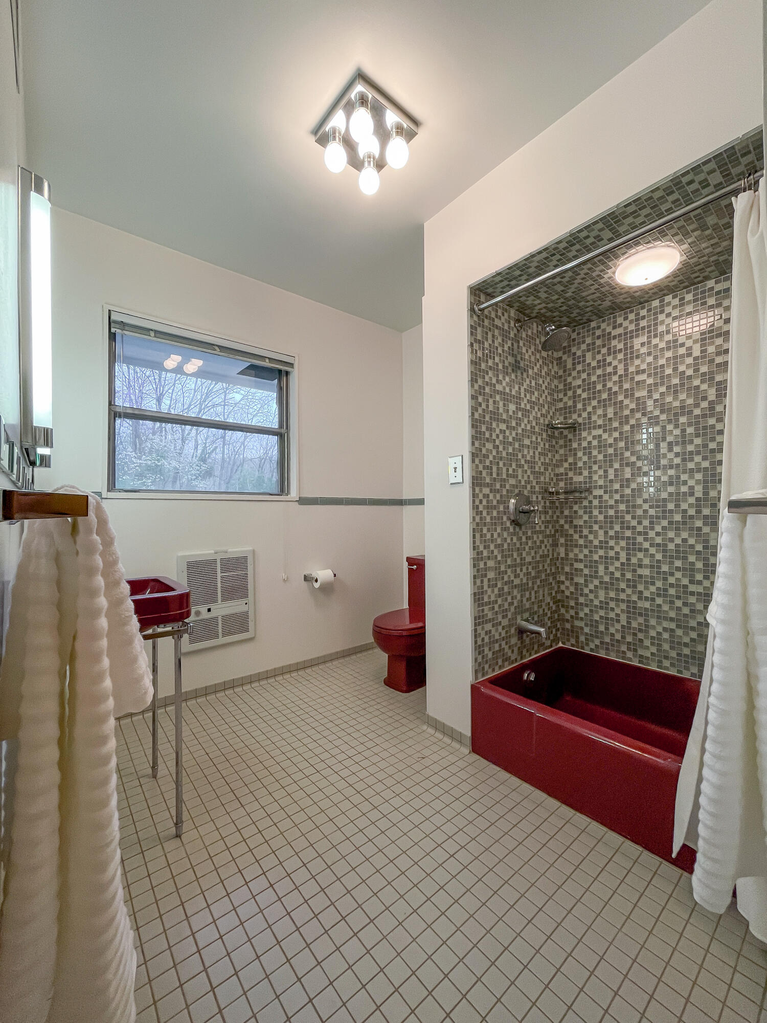 386 Fredericksburg Rd