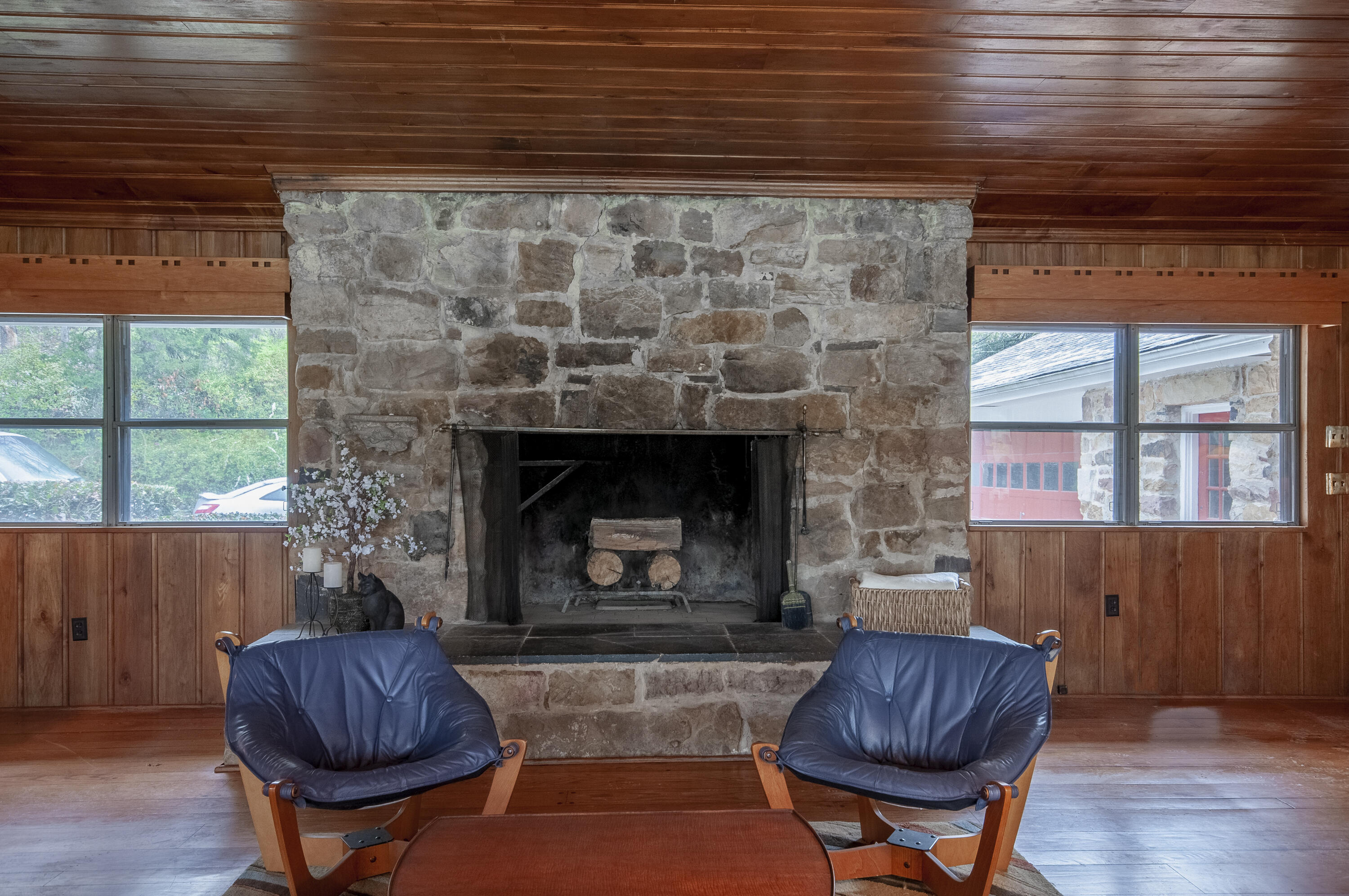 386 Fredericksburg Rd