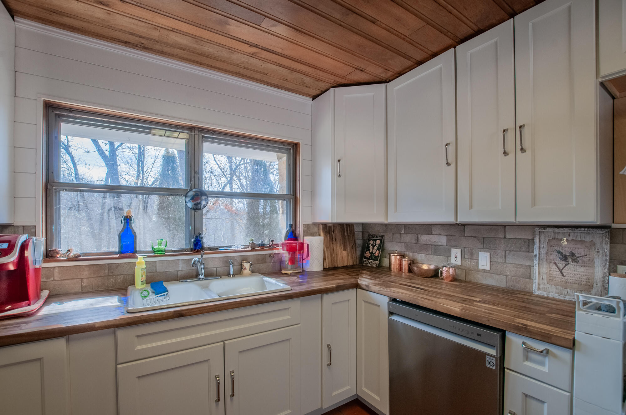 386 Fredericksburg Rd