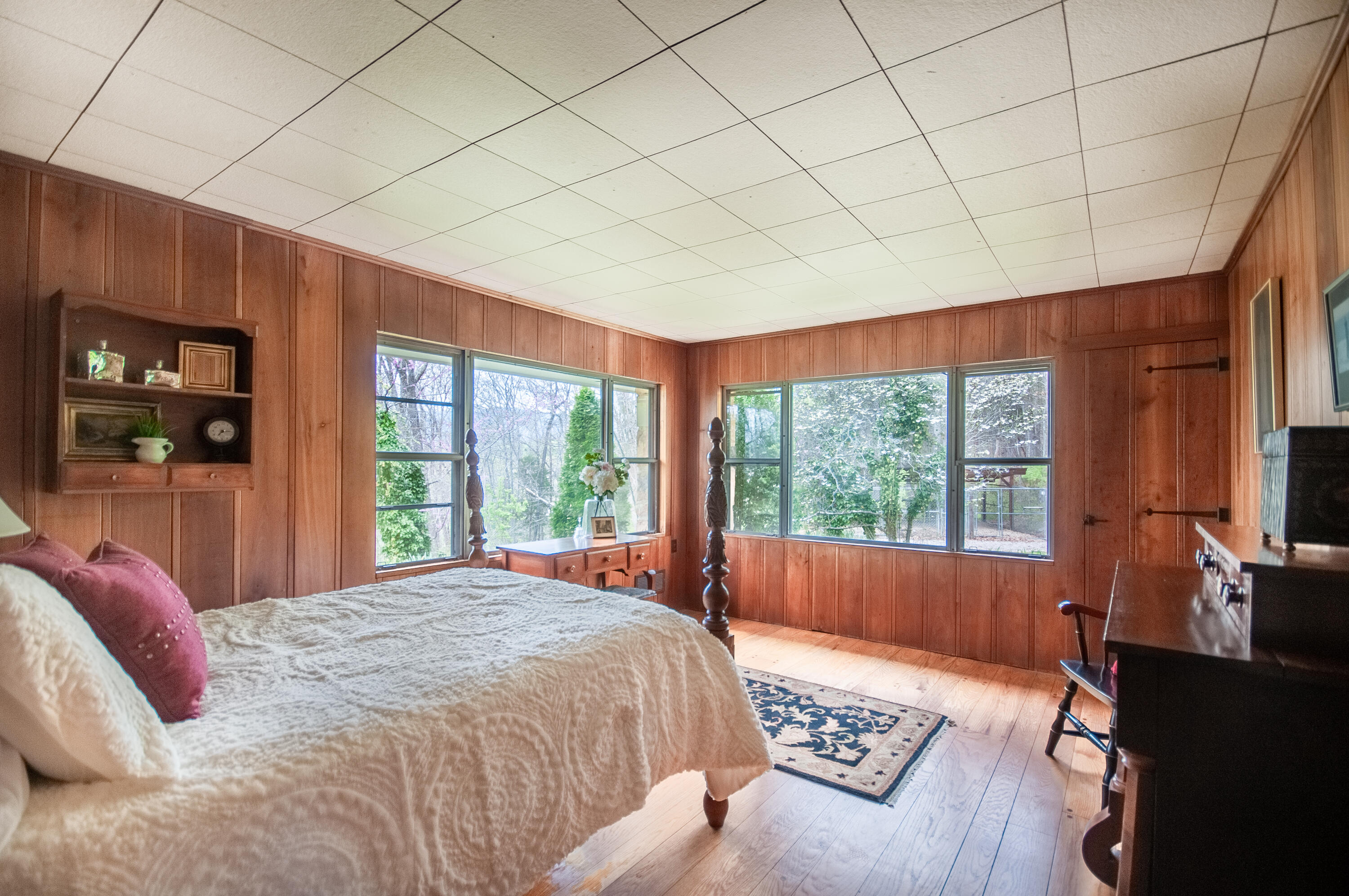 386 Fredericksburg Rd