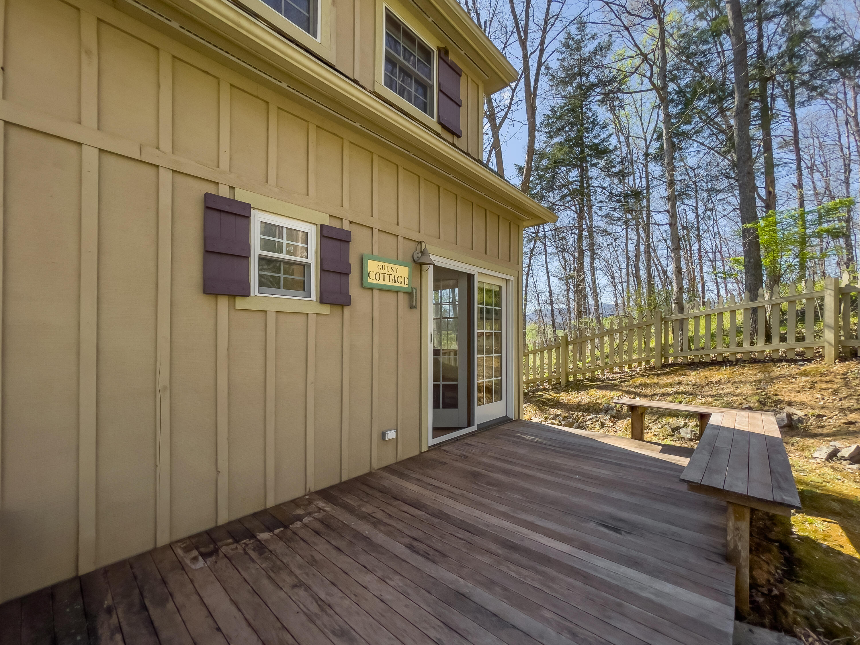 386 Fredericksburg Rd
