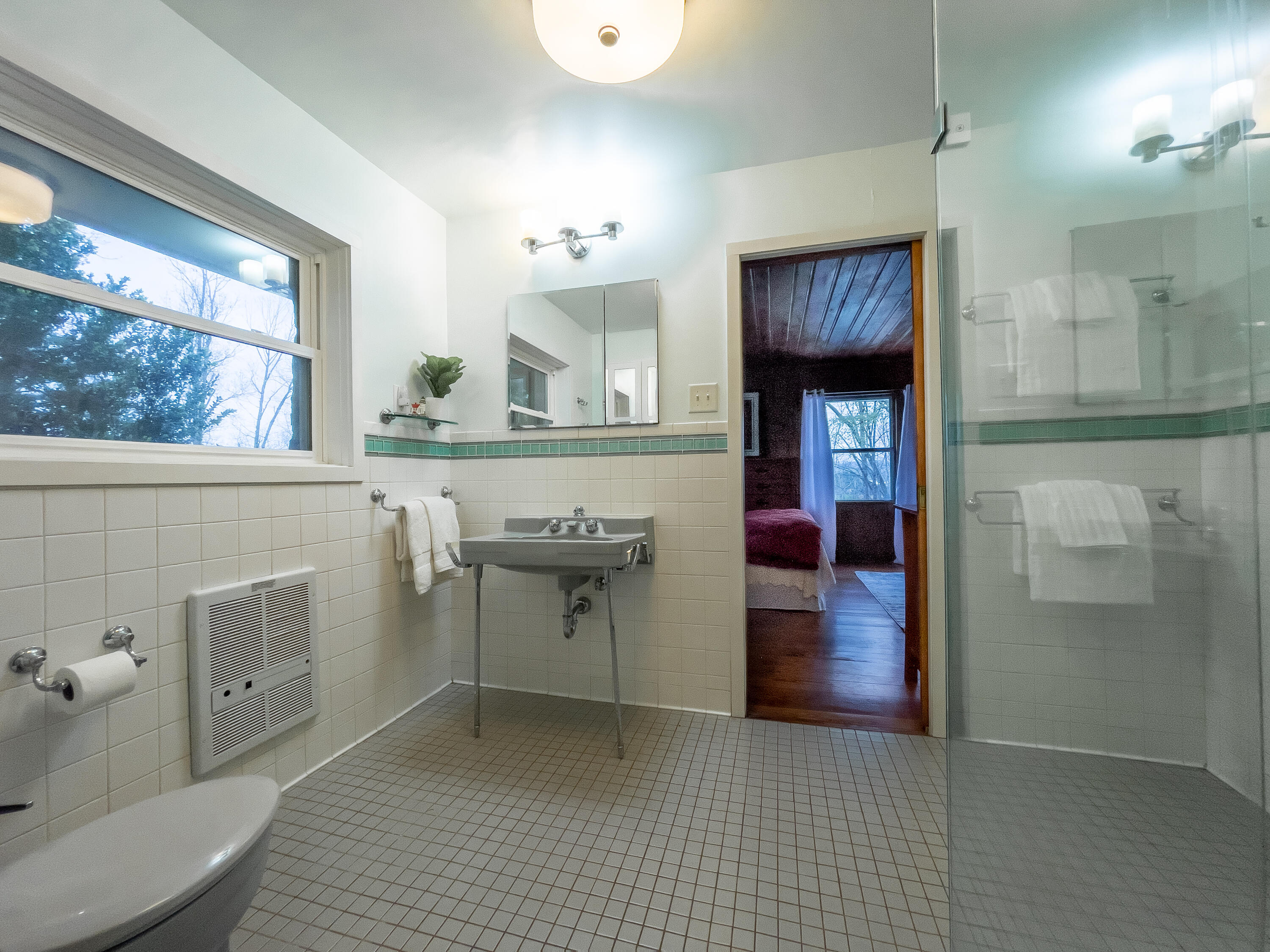 386 Fredericksburg Rd