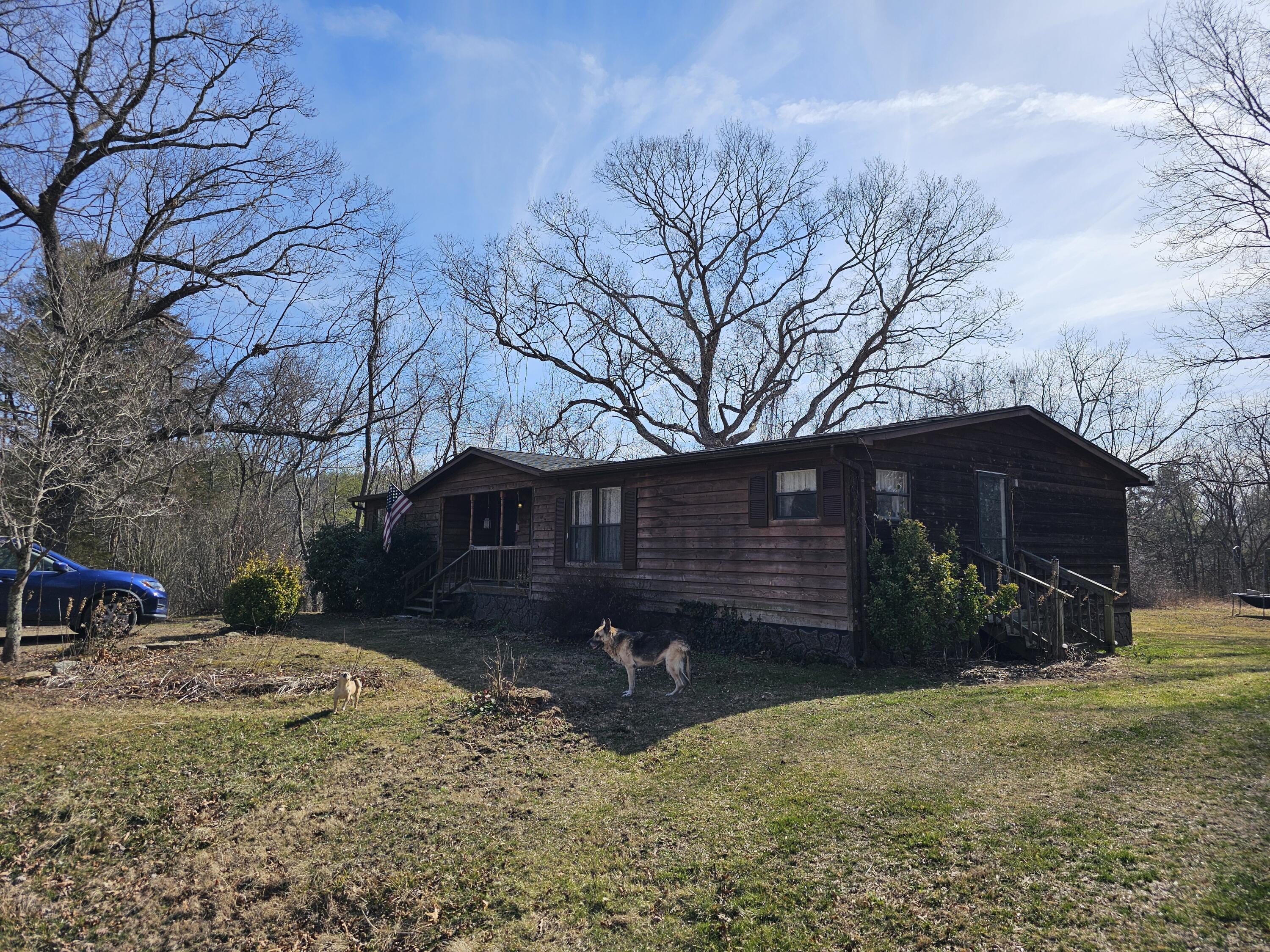 594 Whispering Pine Ln