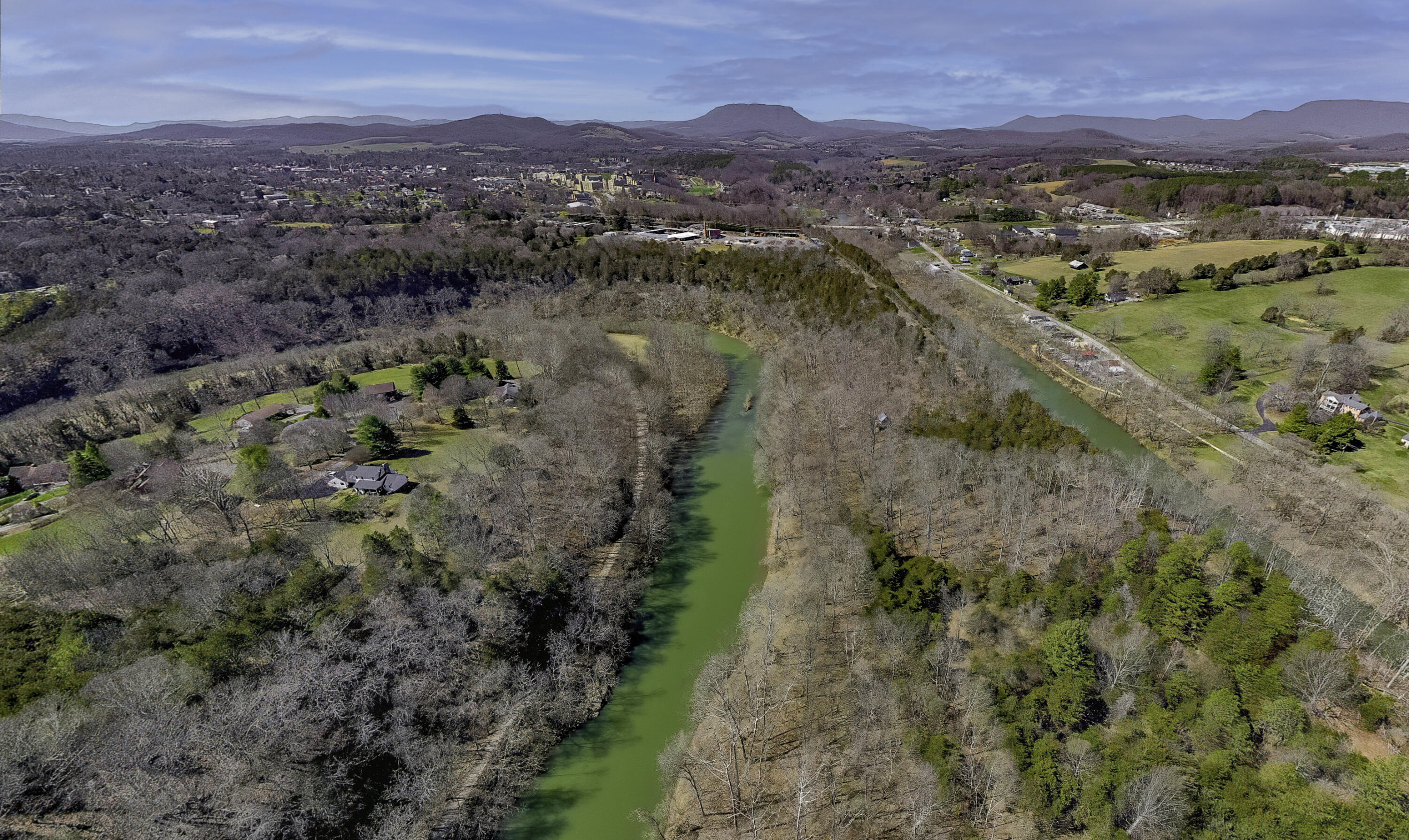 TBD Riverbend Dr