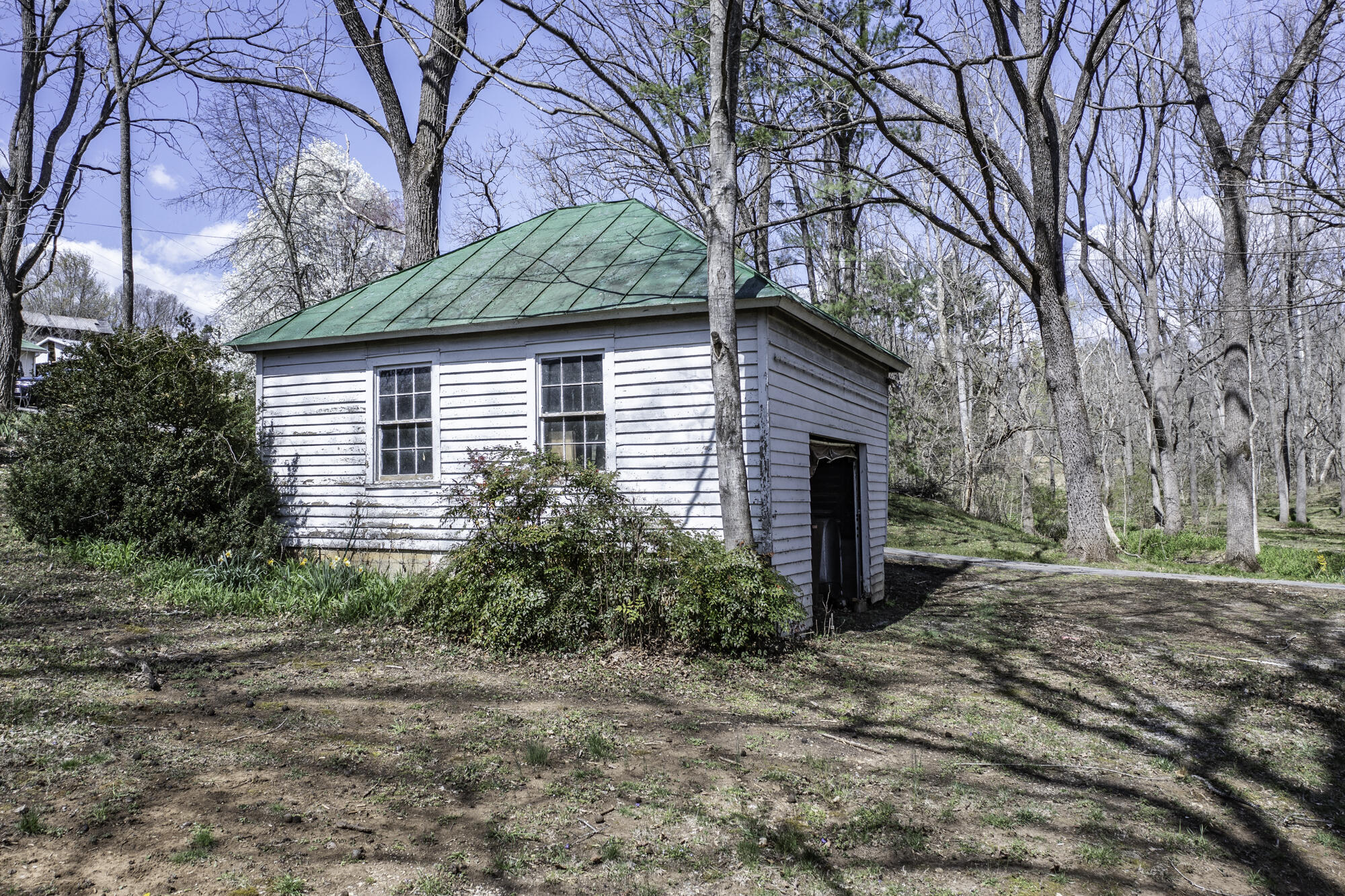 331 Lloyd Tolley Rd