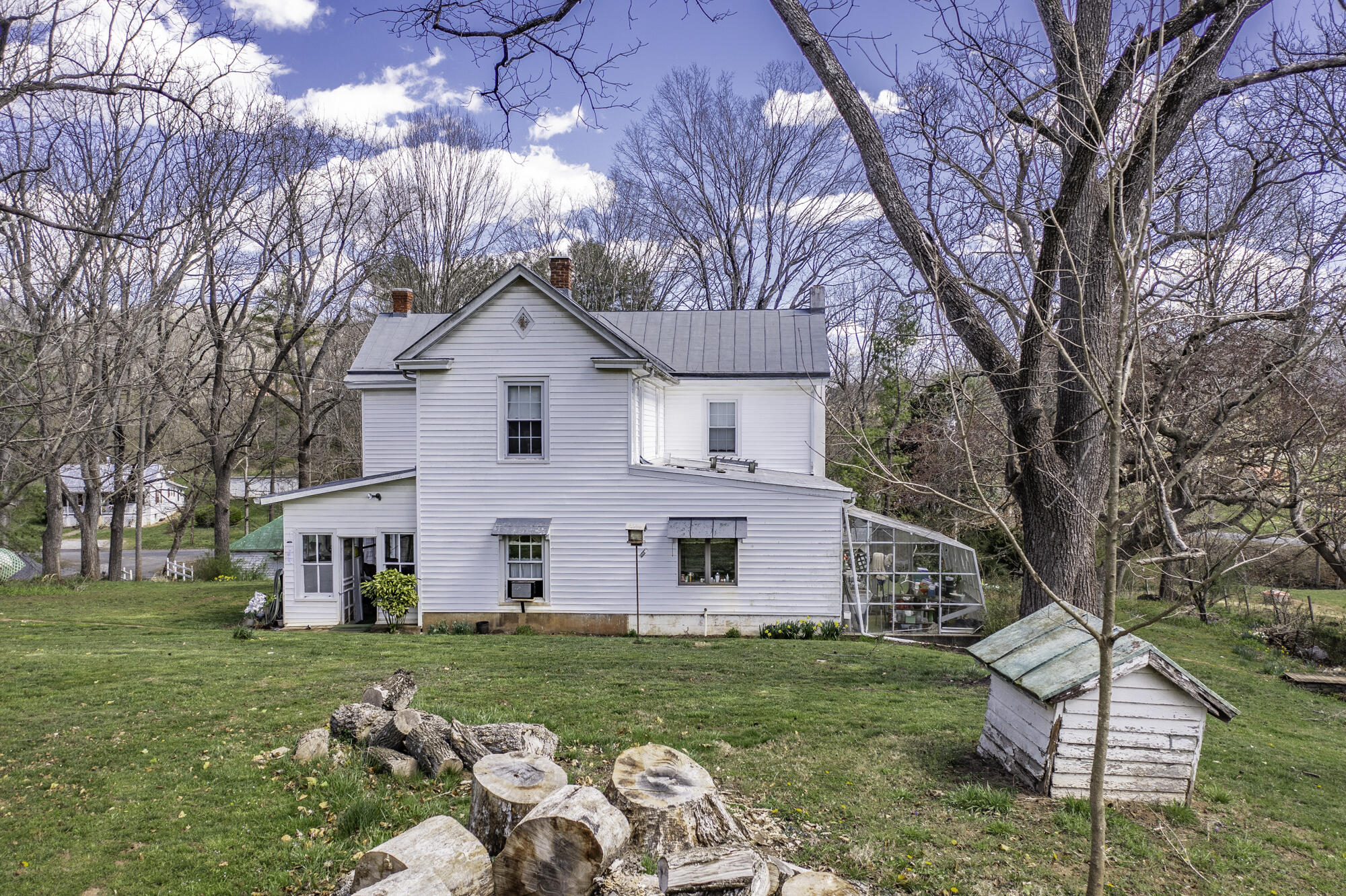 331 Lloyd Tolley Rd