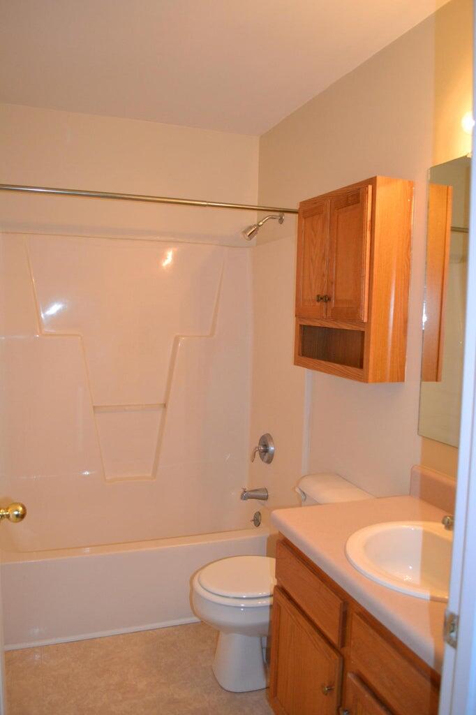241 Denny Ln